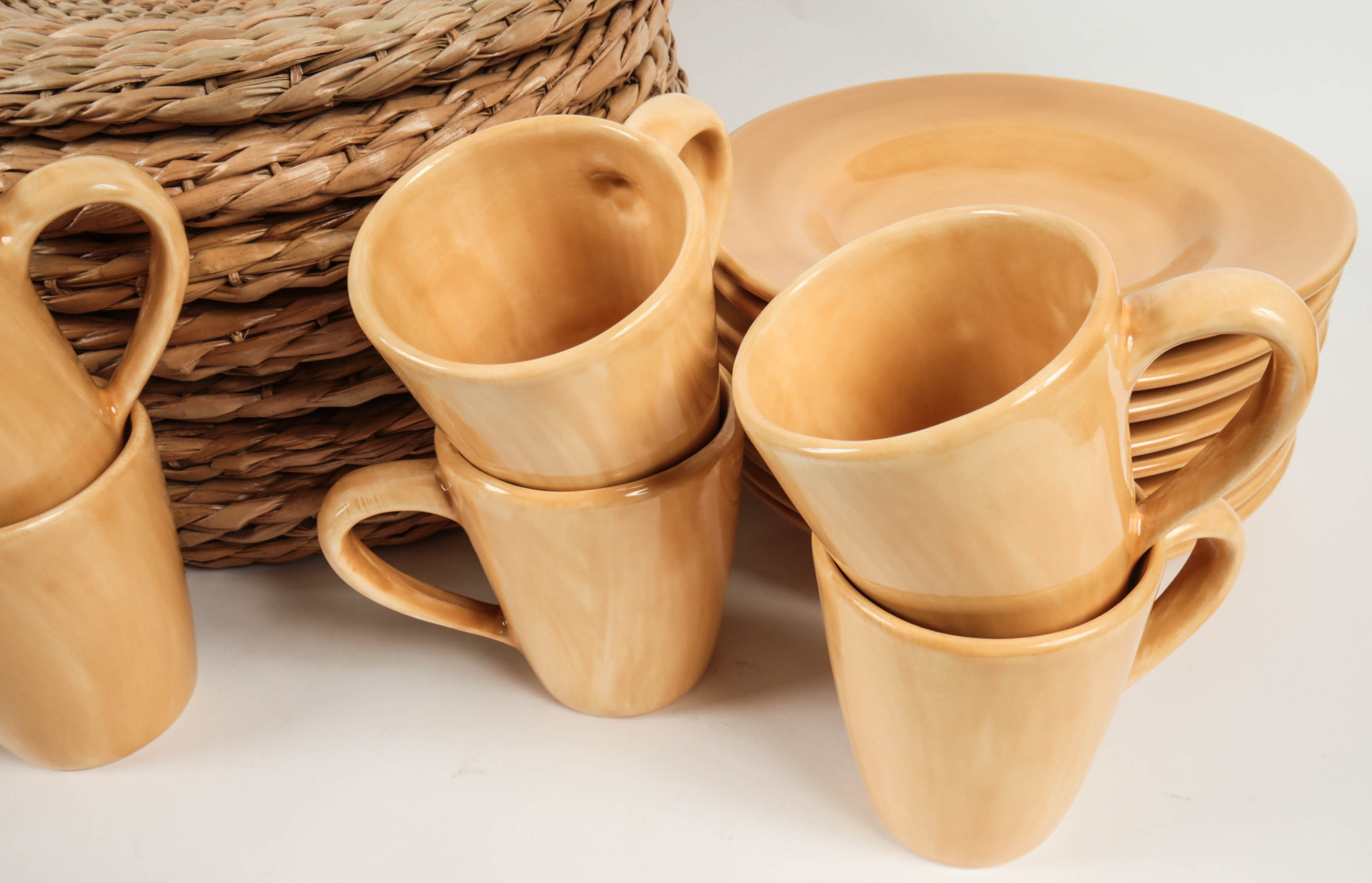 Pottery Barn "Sausalito" Mexican Dinnerware and Placemats