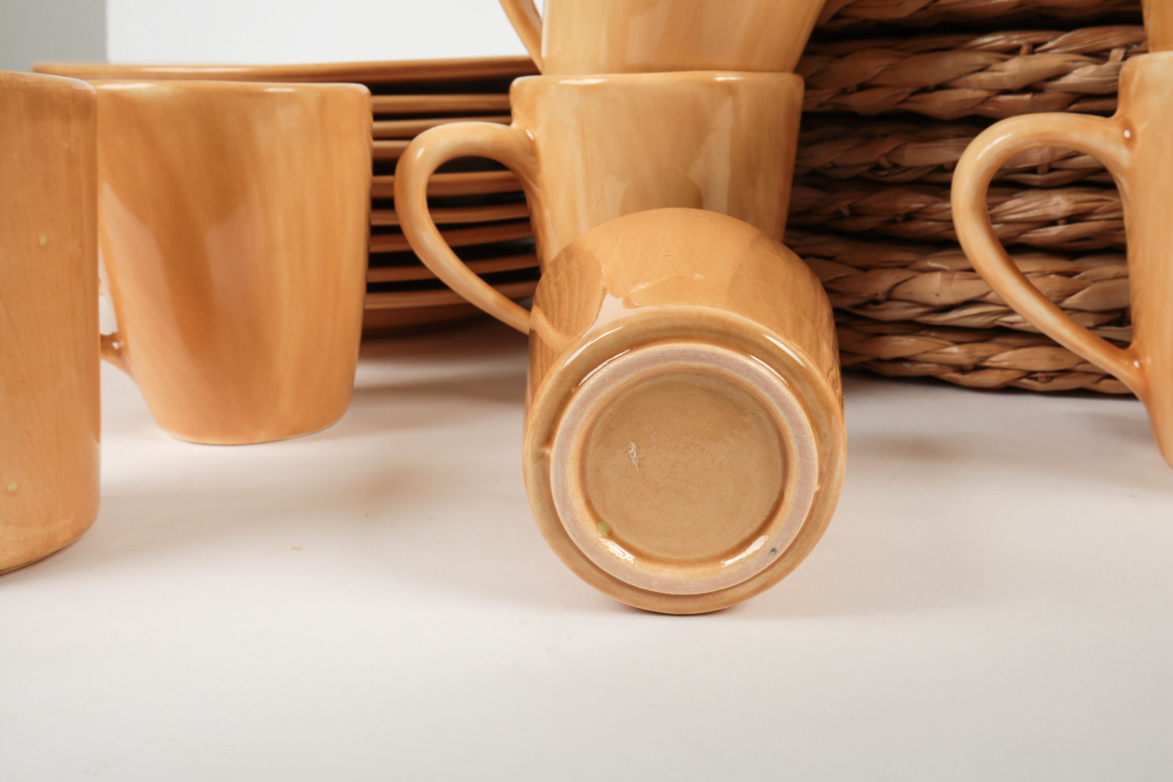 Pottery Barn "Sausalito" Mexican Dinnerware and Placemats