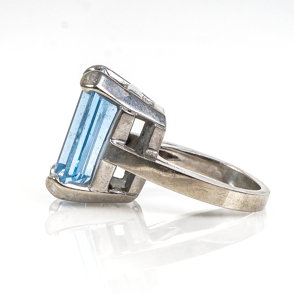 18K White Gold and 14.54 CTS Blue Topaz Cocktail Ring