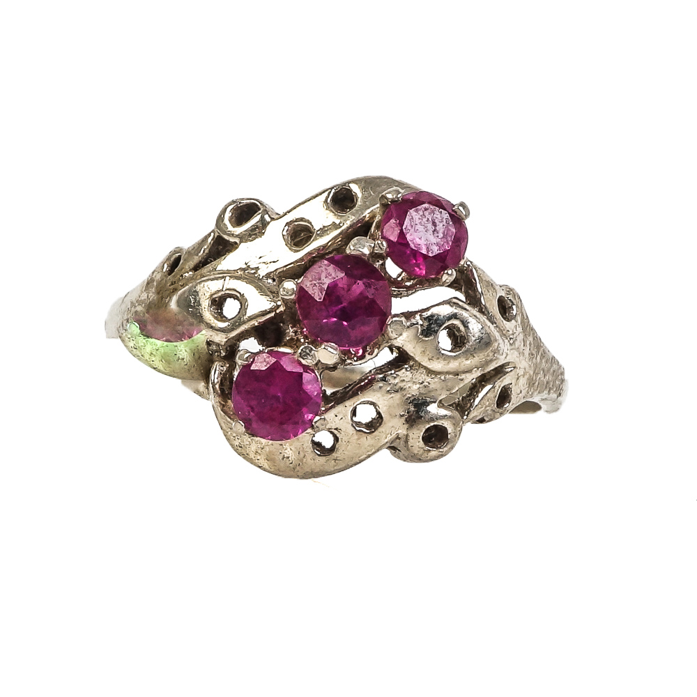Vintage 10K White Gold and Synthetic Ruby Semi-Mount