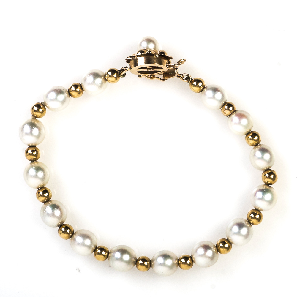14K Yellow Gold and Cultured Pearl Bracelet
