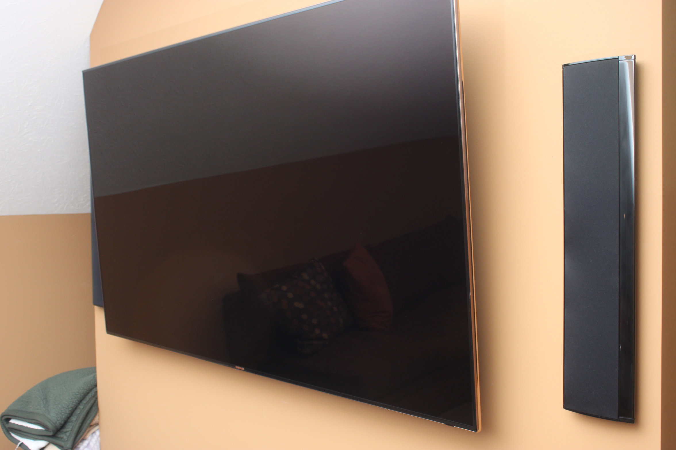 Samsung Flat Screen Television