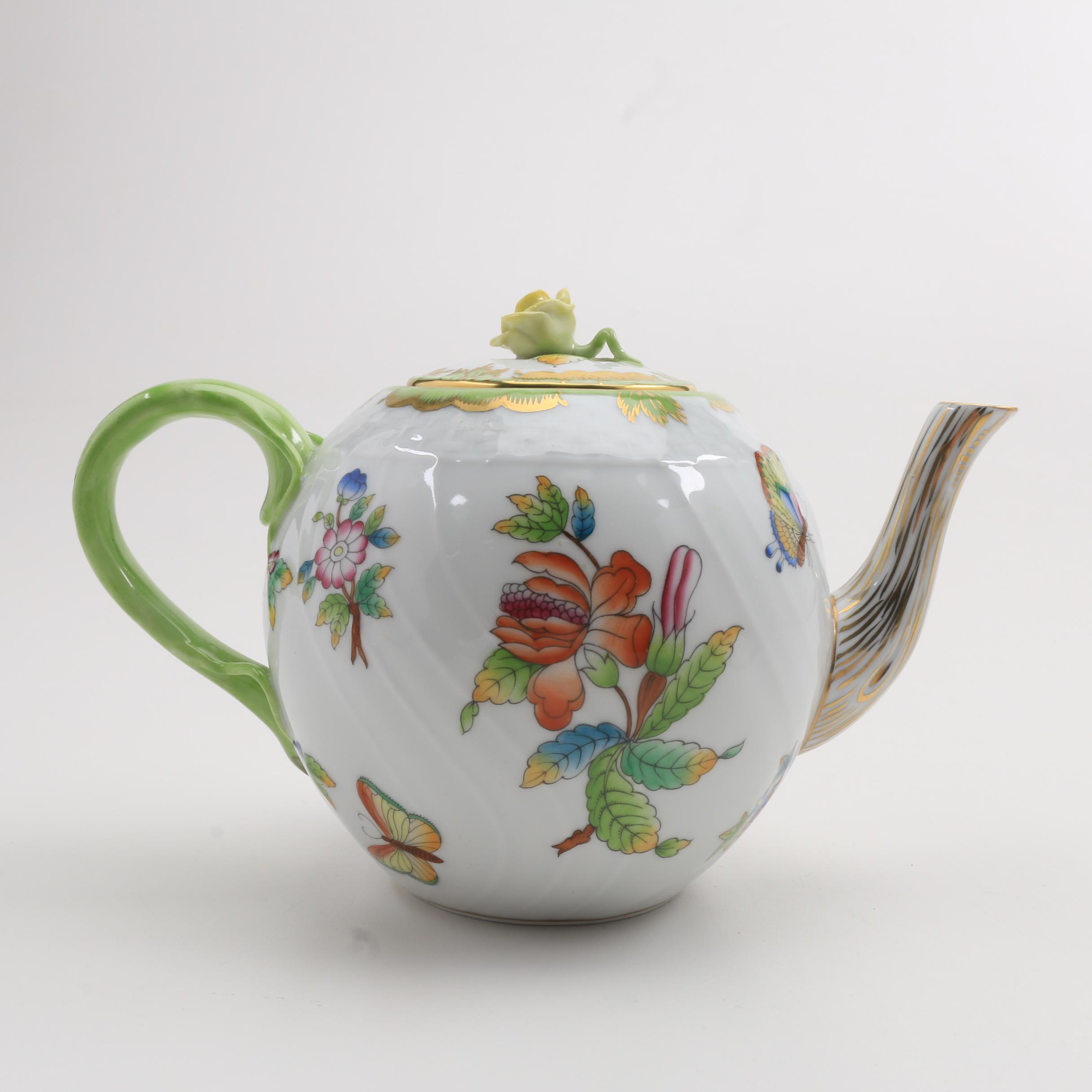 Herend "Queen Victoria" Teapot, Tea Cups and Creamer