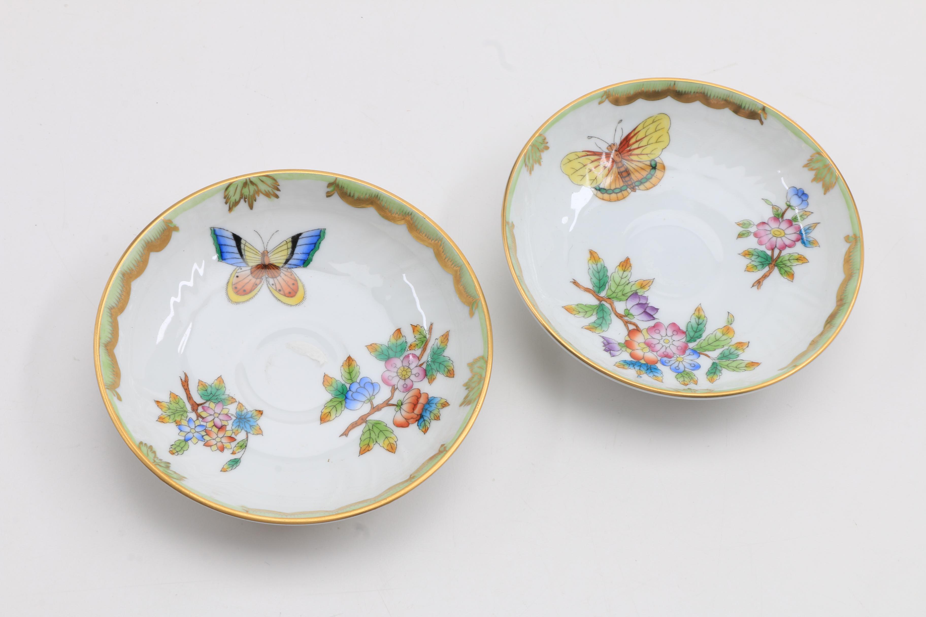 Herend "Queen Victoria" Teapot, Tea Cups and Creamer