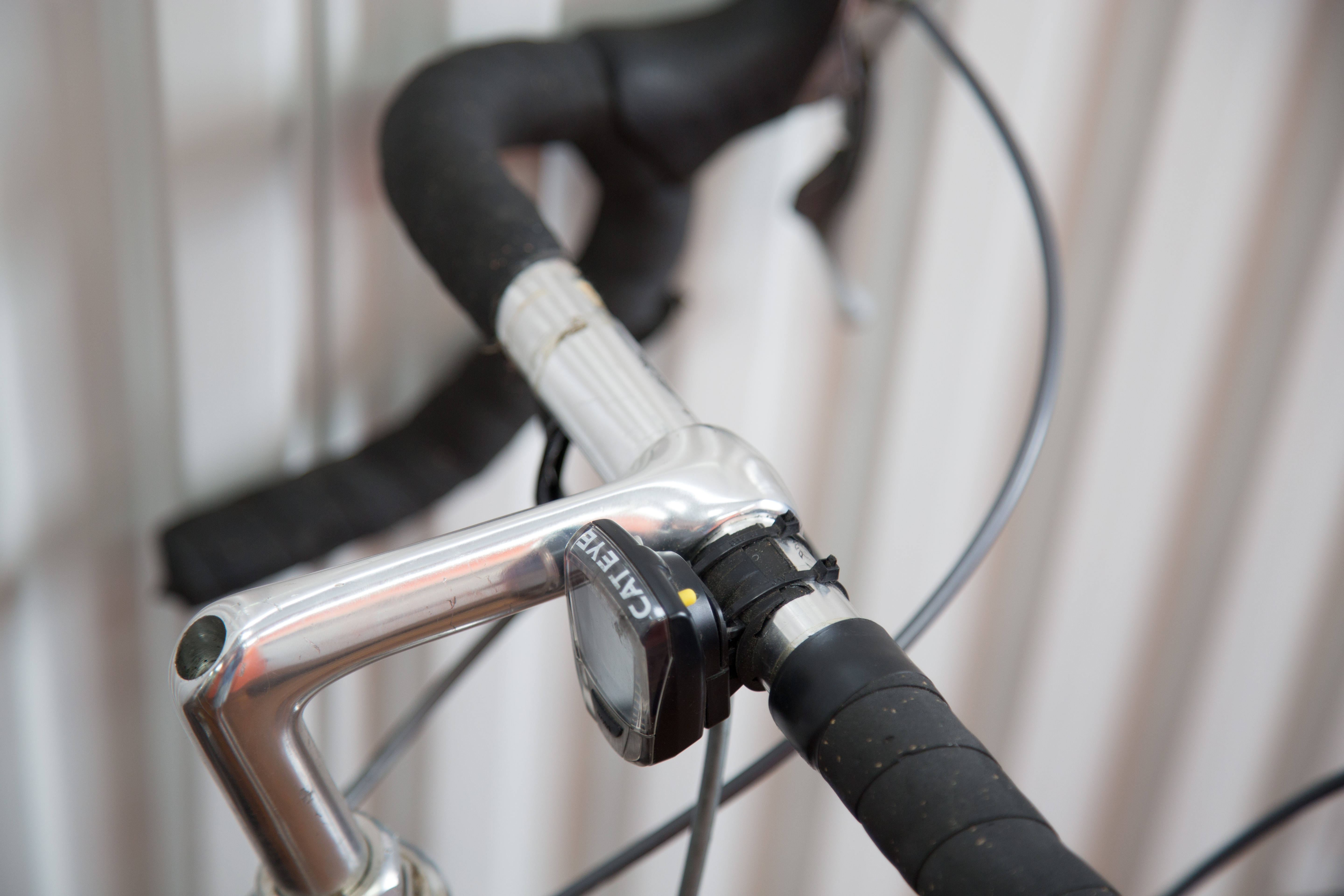 Trek 5500 OCLV Carbon Road Bike