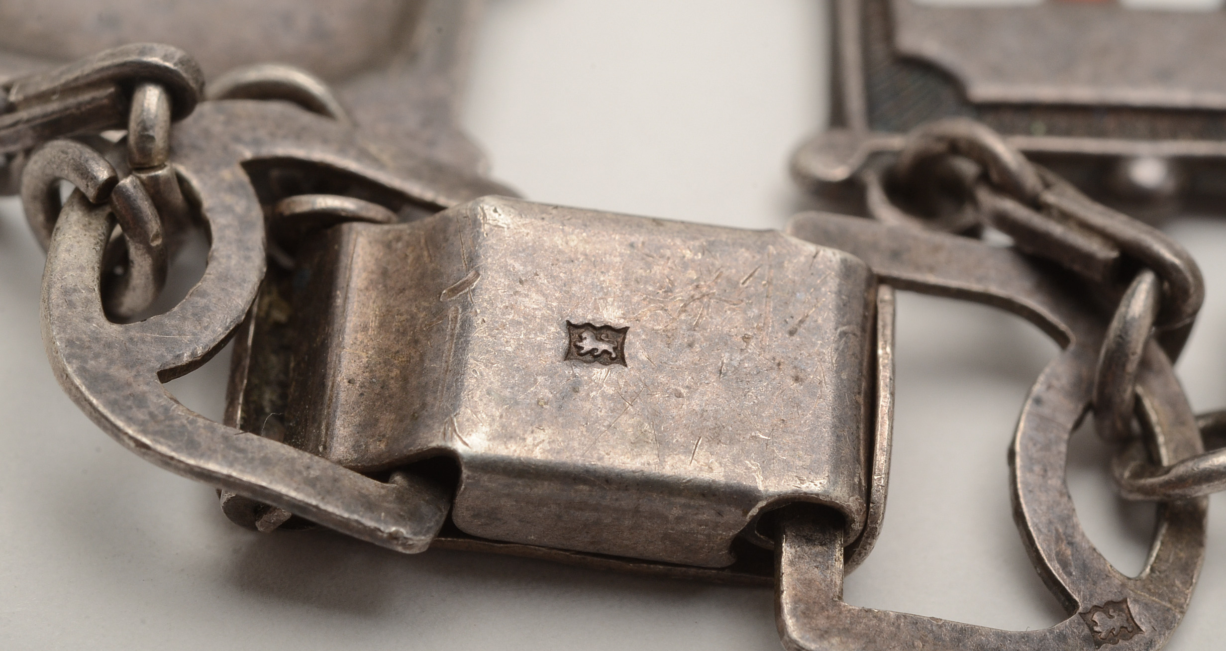 1954 Turner & Simpson Sterling Silver Bracelet United Kingdom Theme