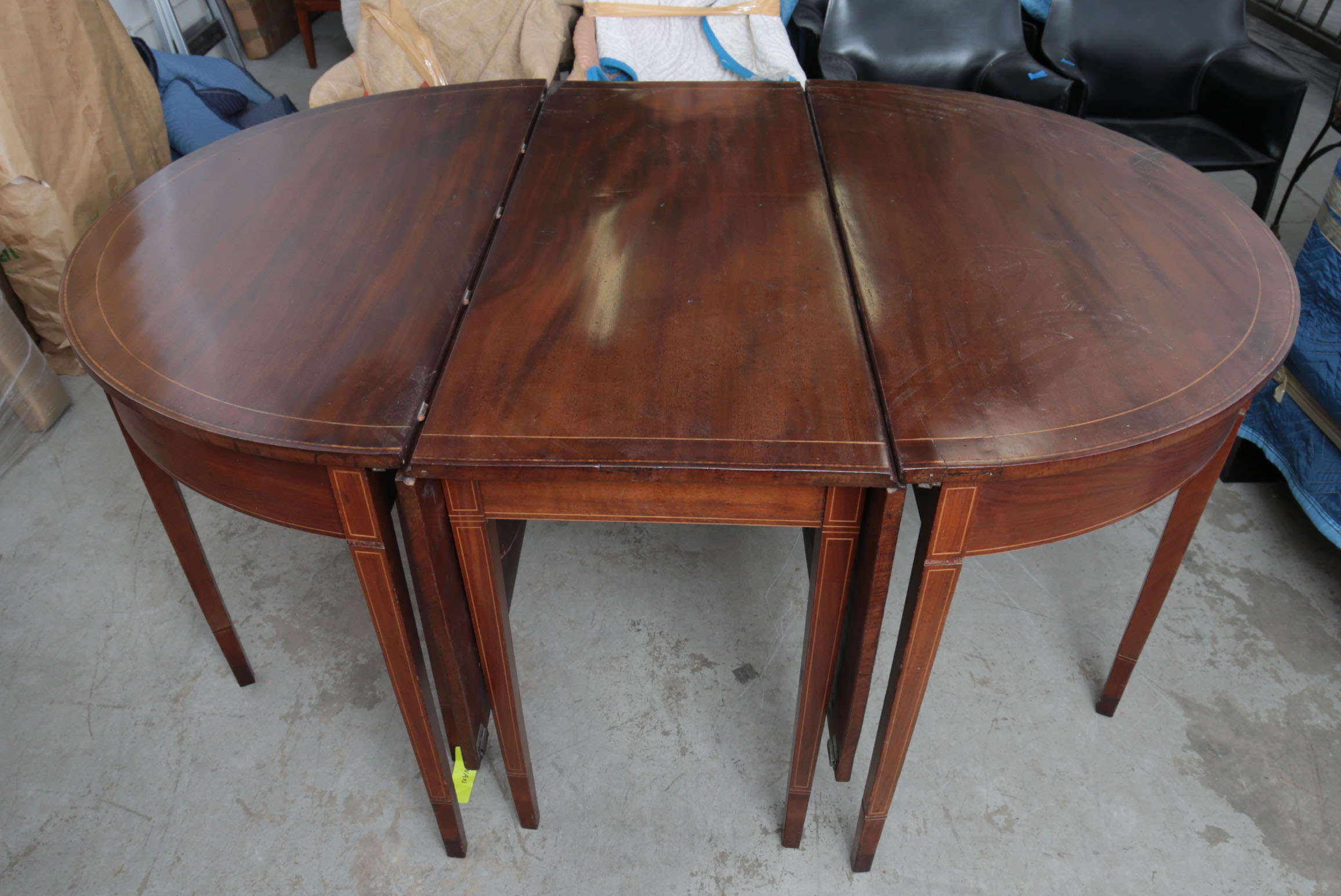 Antique Hepplewhite Three-Part Banquet Table