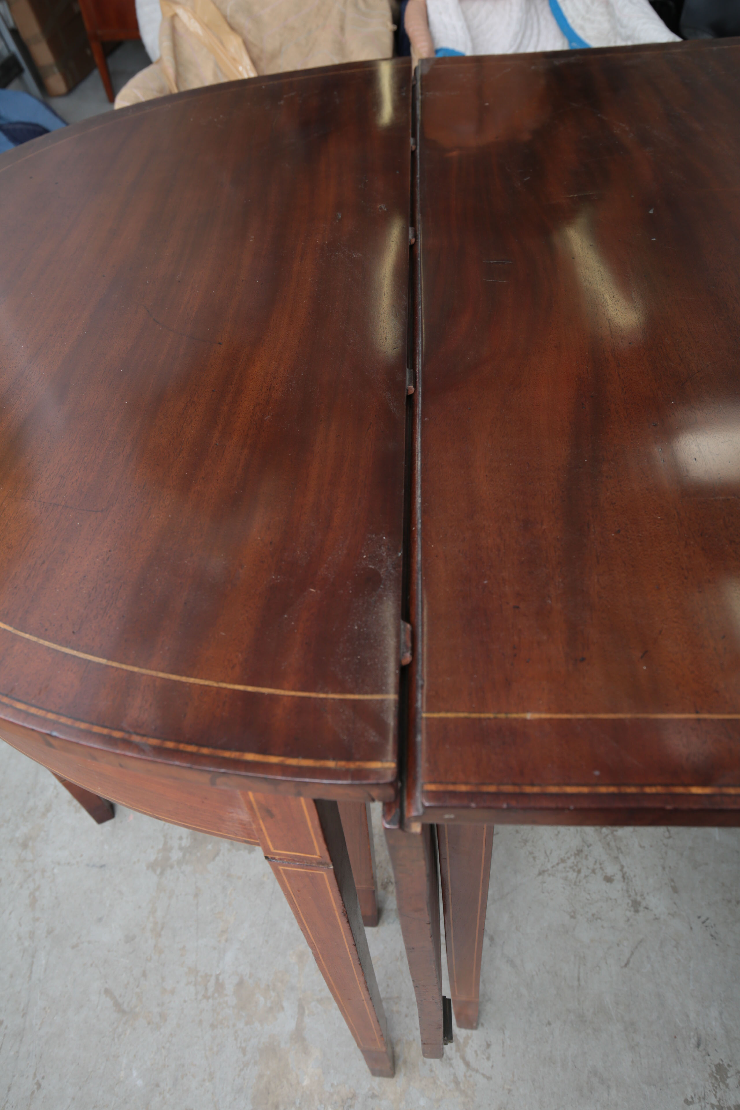 Antique Hepplewhite Three-Part Banquet Table