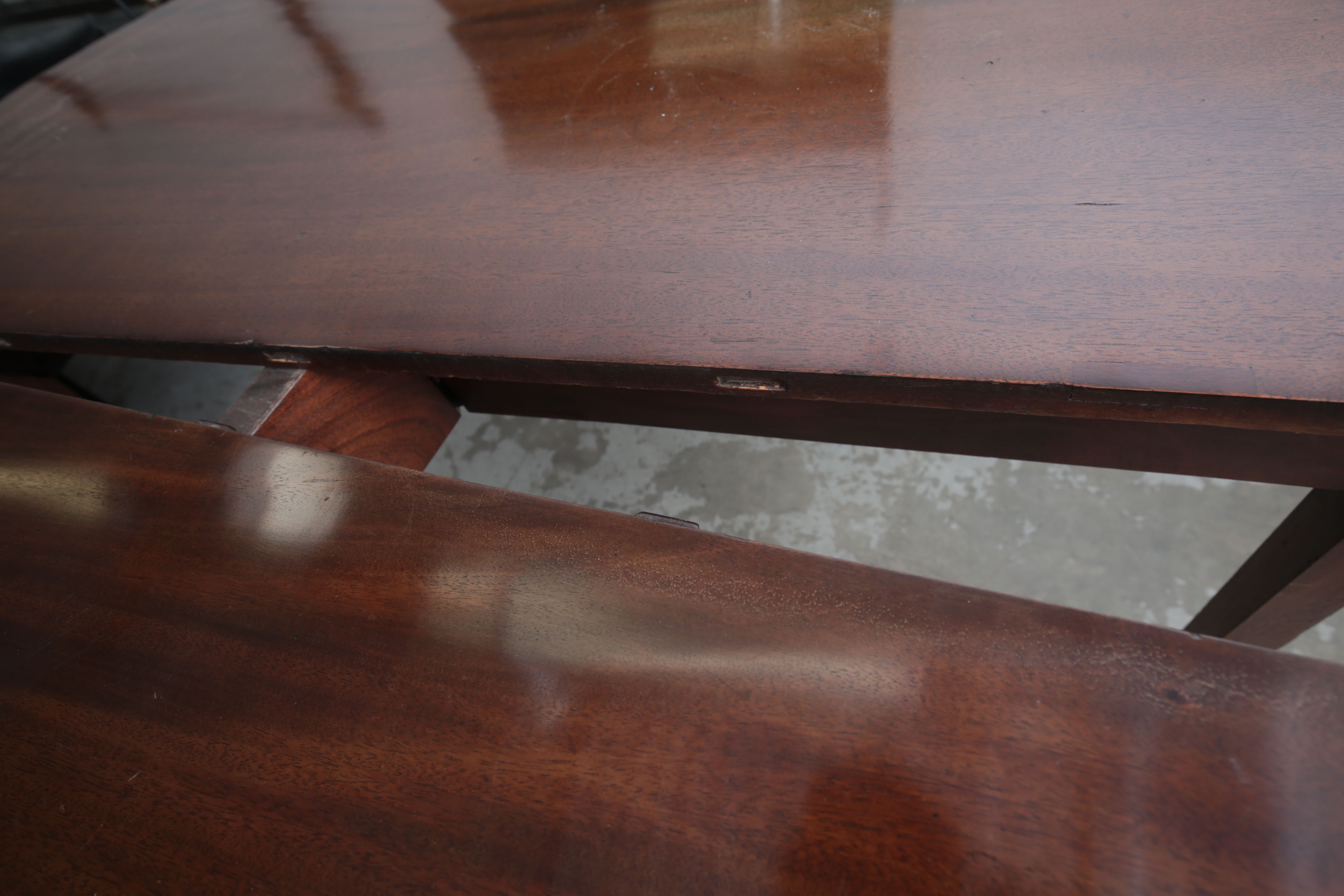 Antique Hepplewhite Three-Part Banquet Table