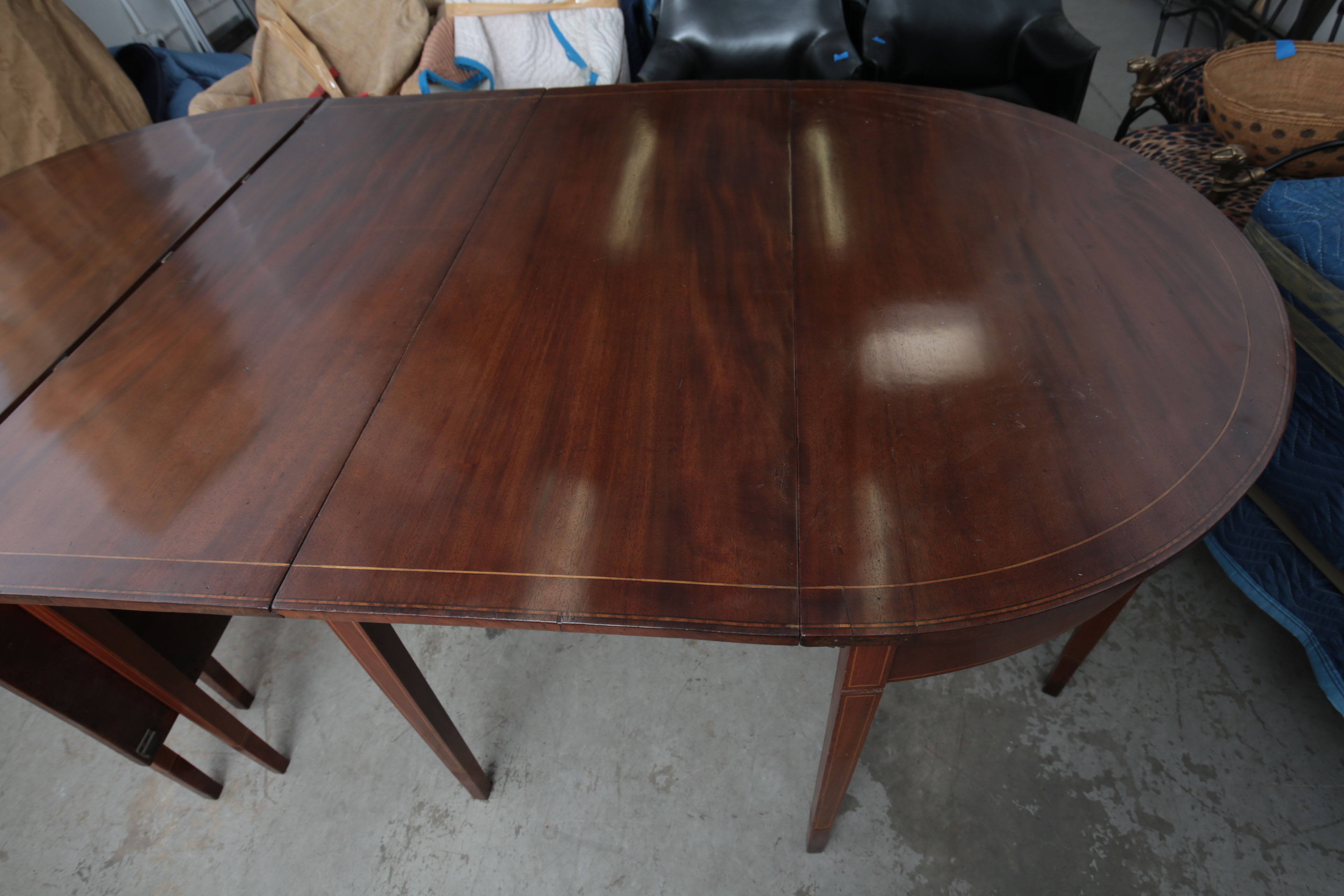 Antique Hepplewhite Three-Part Banquet Table