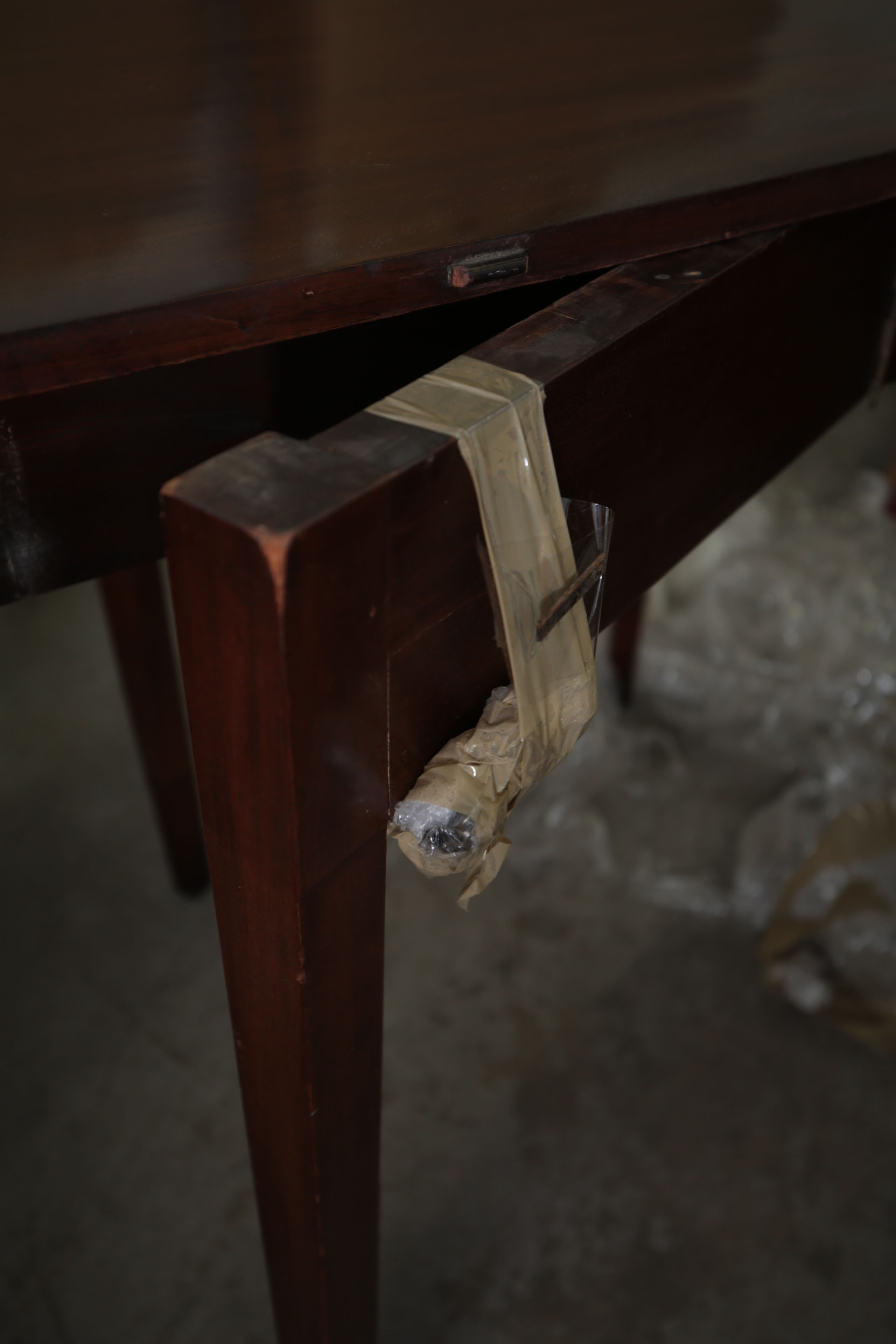 Antique Hepplewhite Three-Part Banquet Table