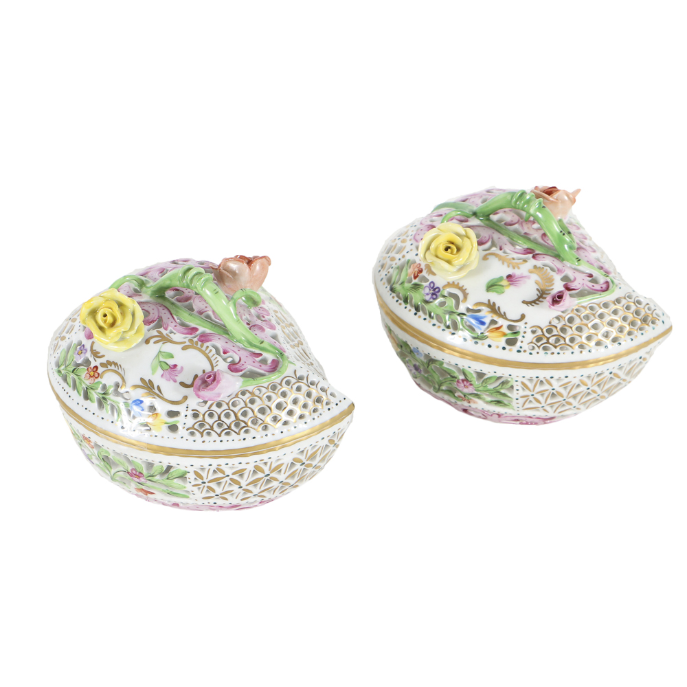 Pair of Herend Pierced "Queen Victoria" Covered Bon Bon Dishes