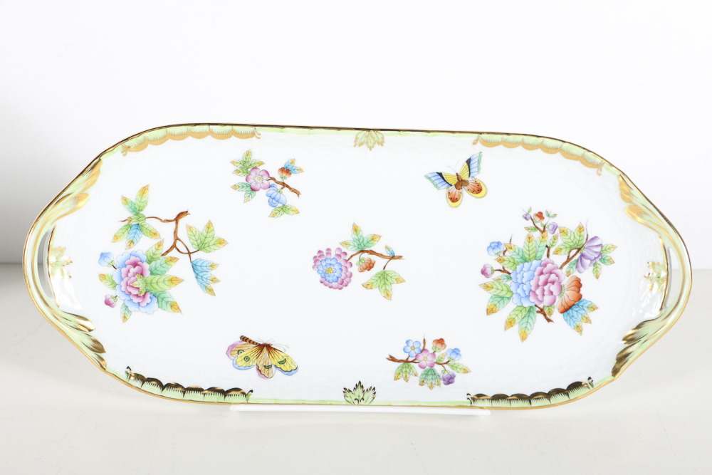 Herend "Queen Victoria" Hand Painted Pastry Set