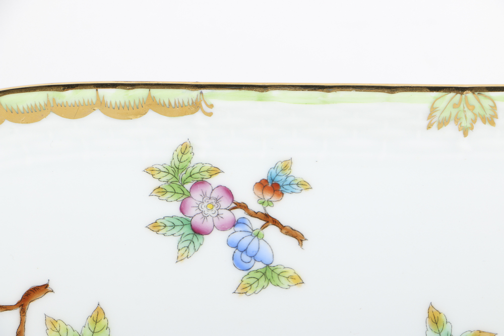 Herend "Queen Victoria" Hand Painted Pastry Set