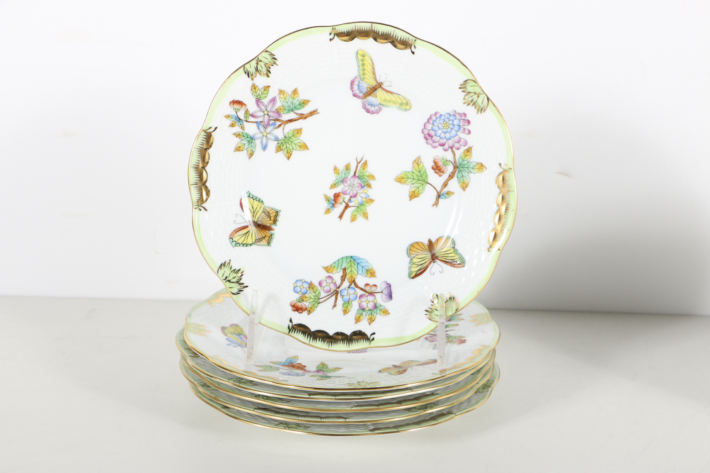 Herend "Queen Victoria" Hand Painted Pastry Set