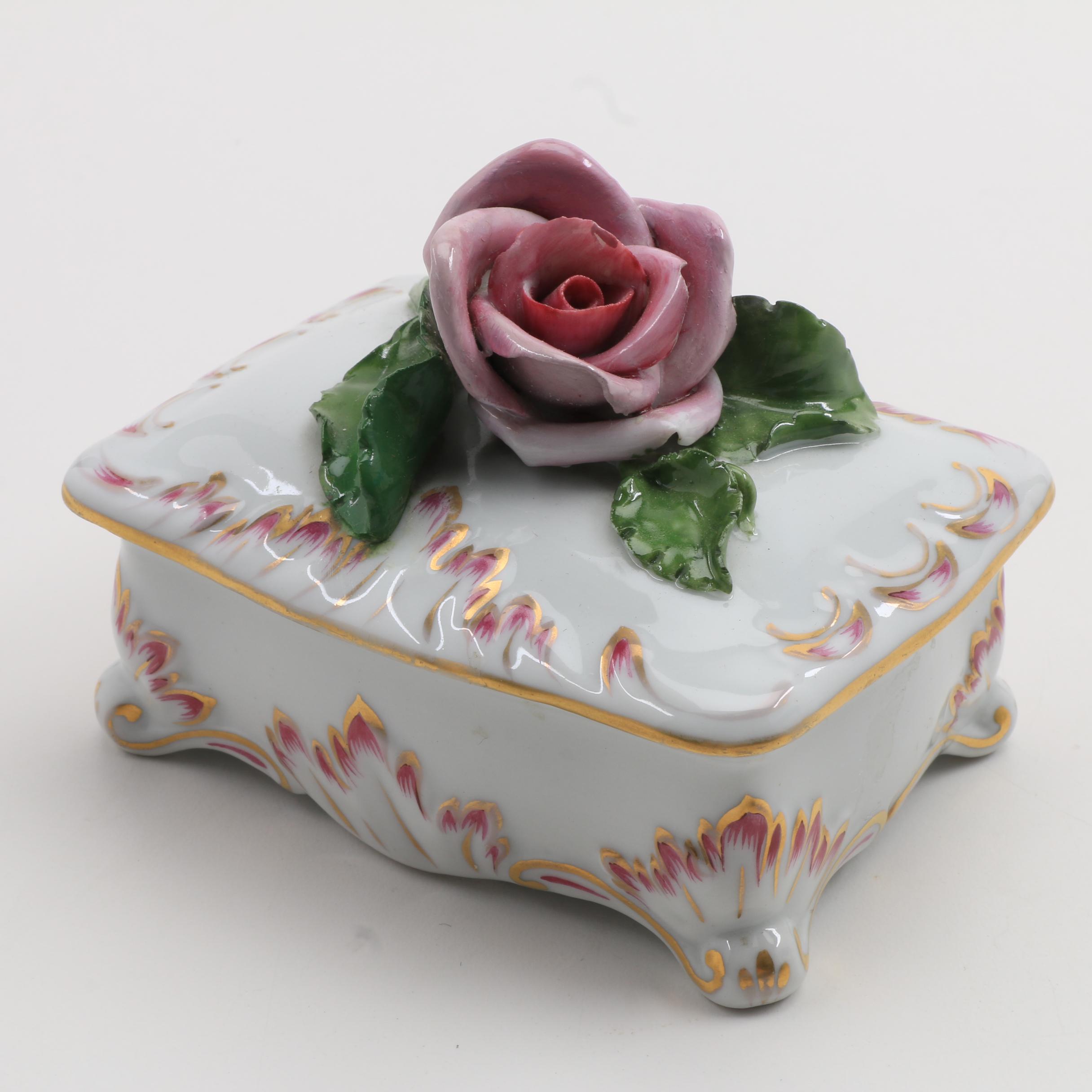1941 Herend Porcelain Trinket Box