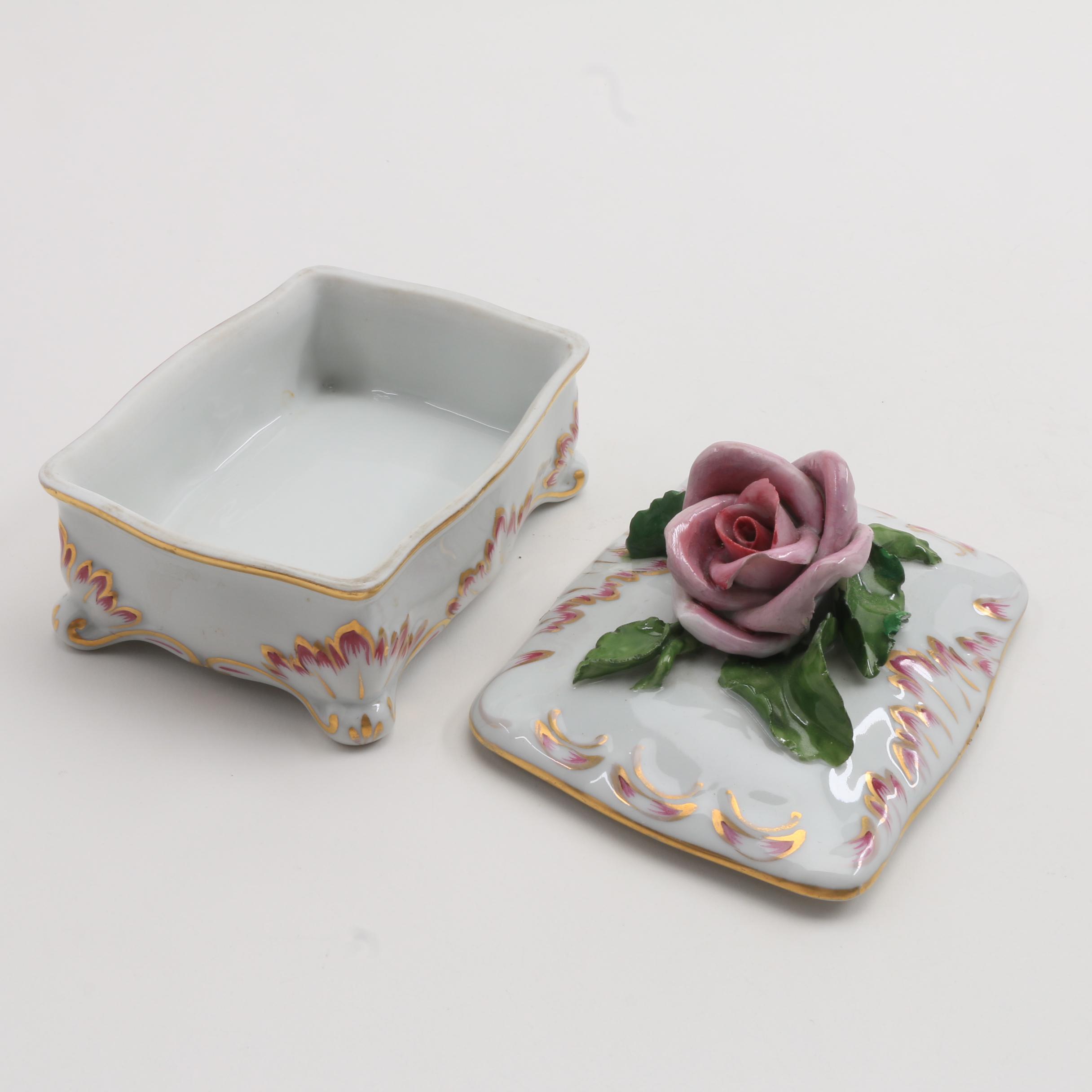 1941 Herend Porcelain Trinket Box