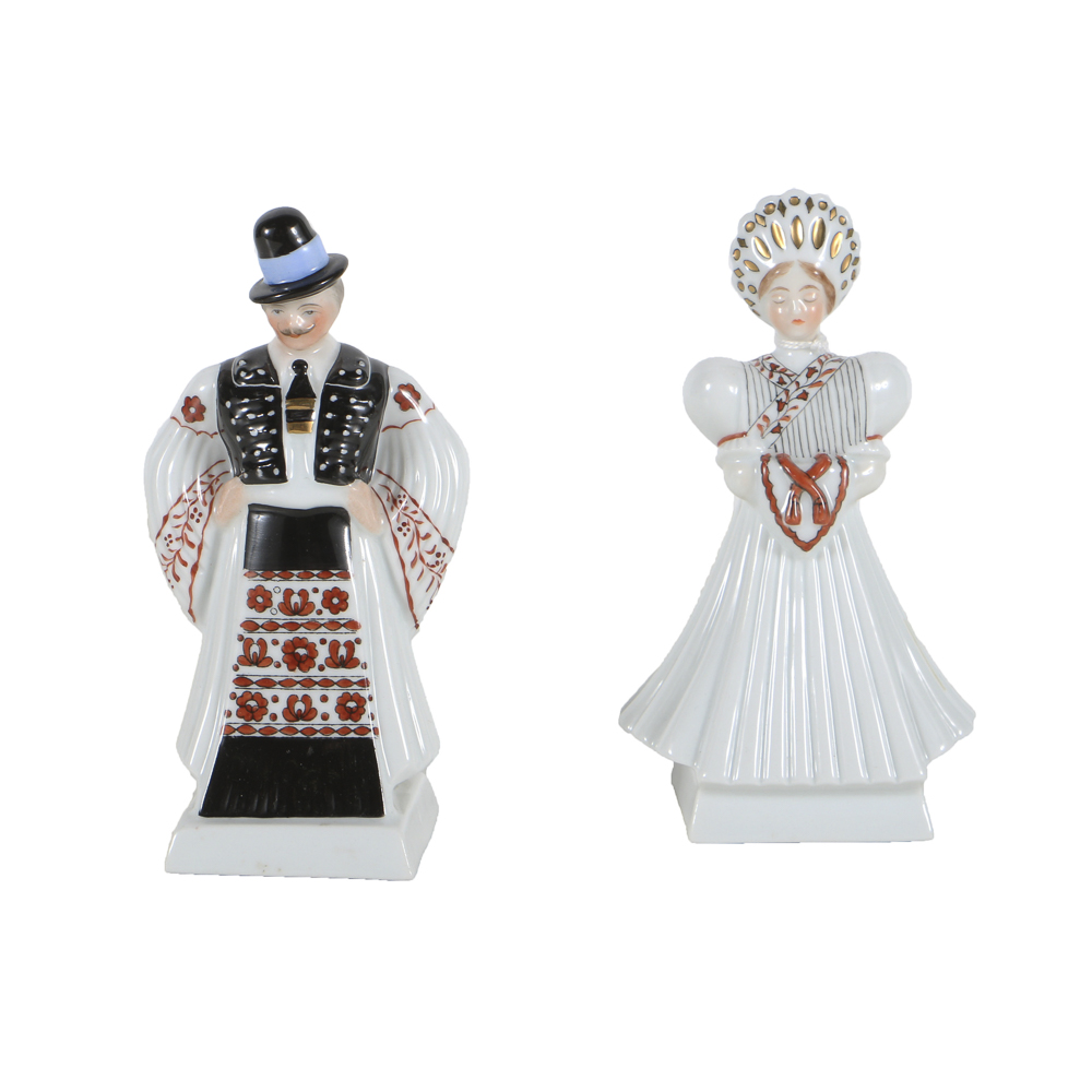 Rare "Herend" Hand Painted Porcelain Bride and Groom Figures