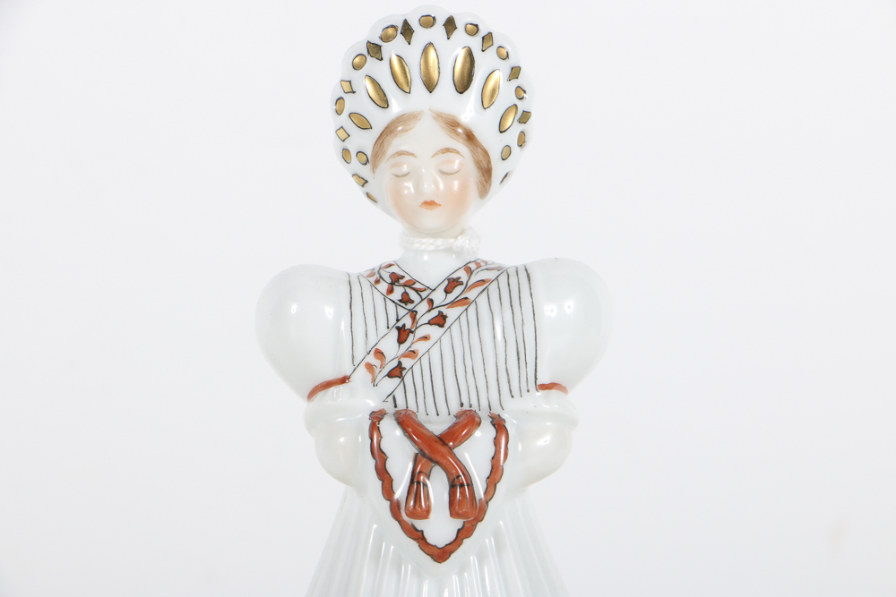 Rare "Herend" Hand Painted Porcelain Bride and Groom Figures