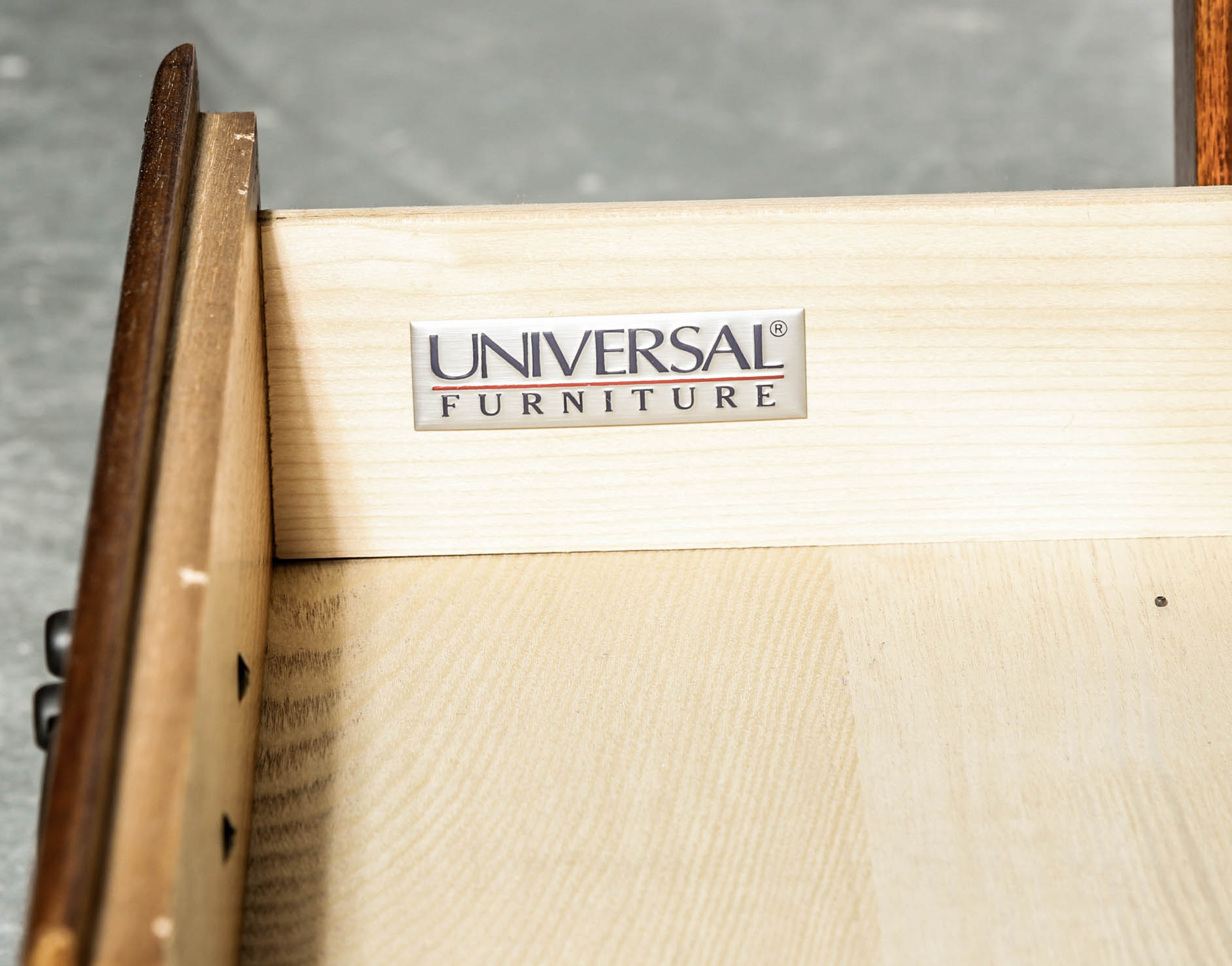 Mission Style Oak Coffee Table by Universal Furniture