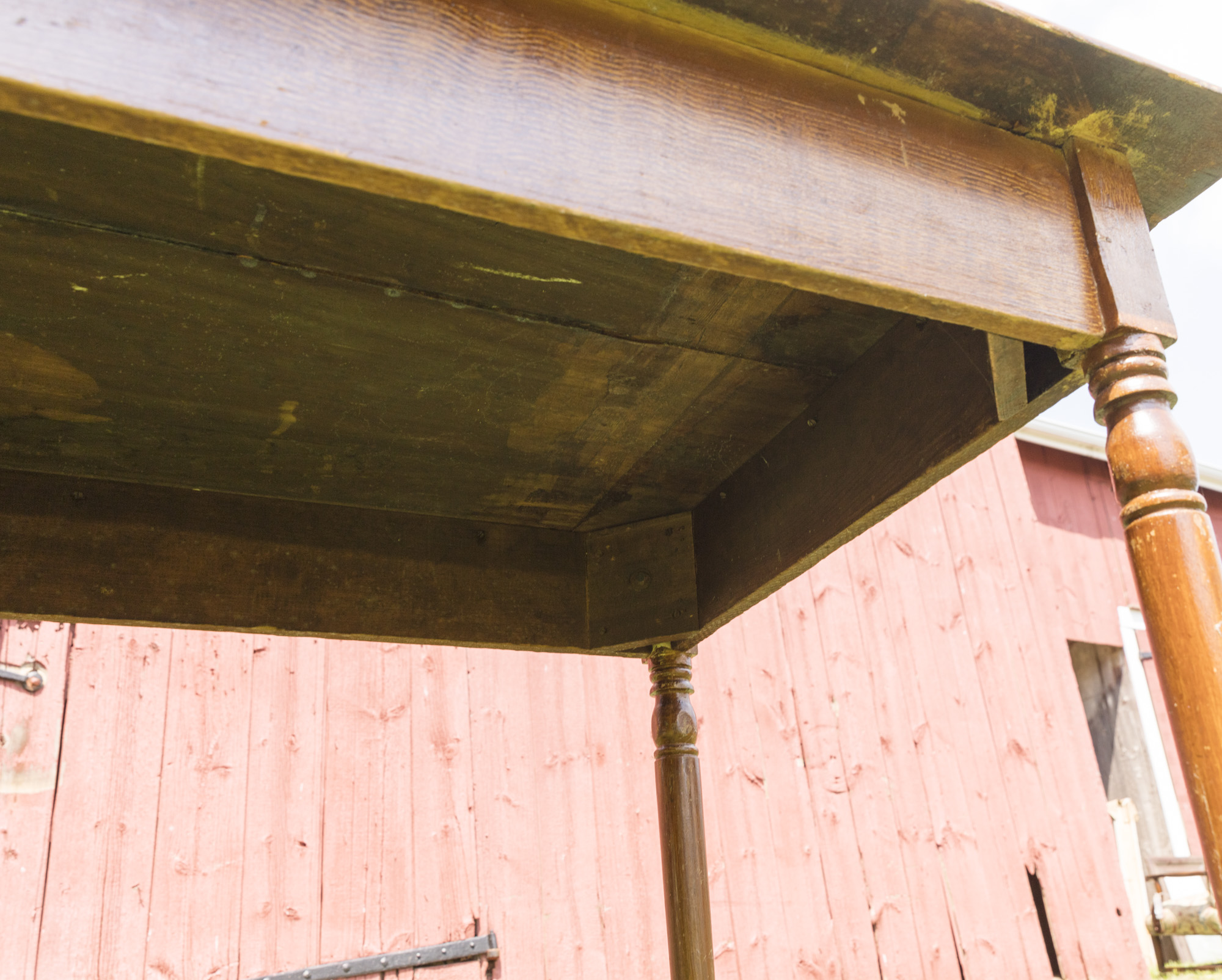 Antique Country Sheraton Style Harvest Table