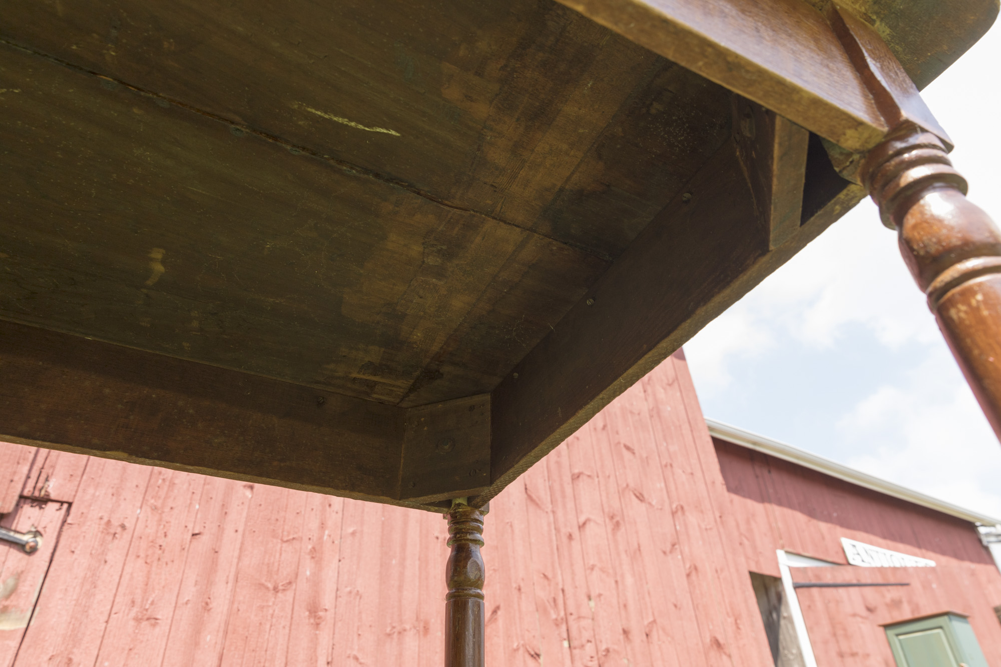 Antique Country Sheraton Style Harvest Table