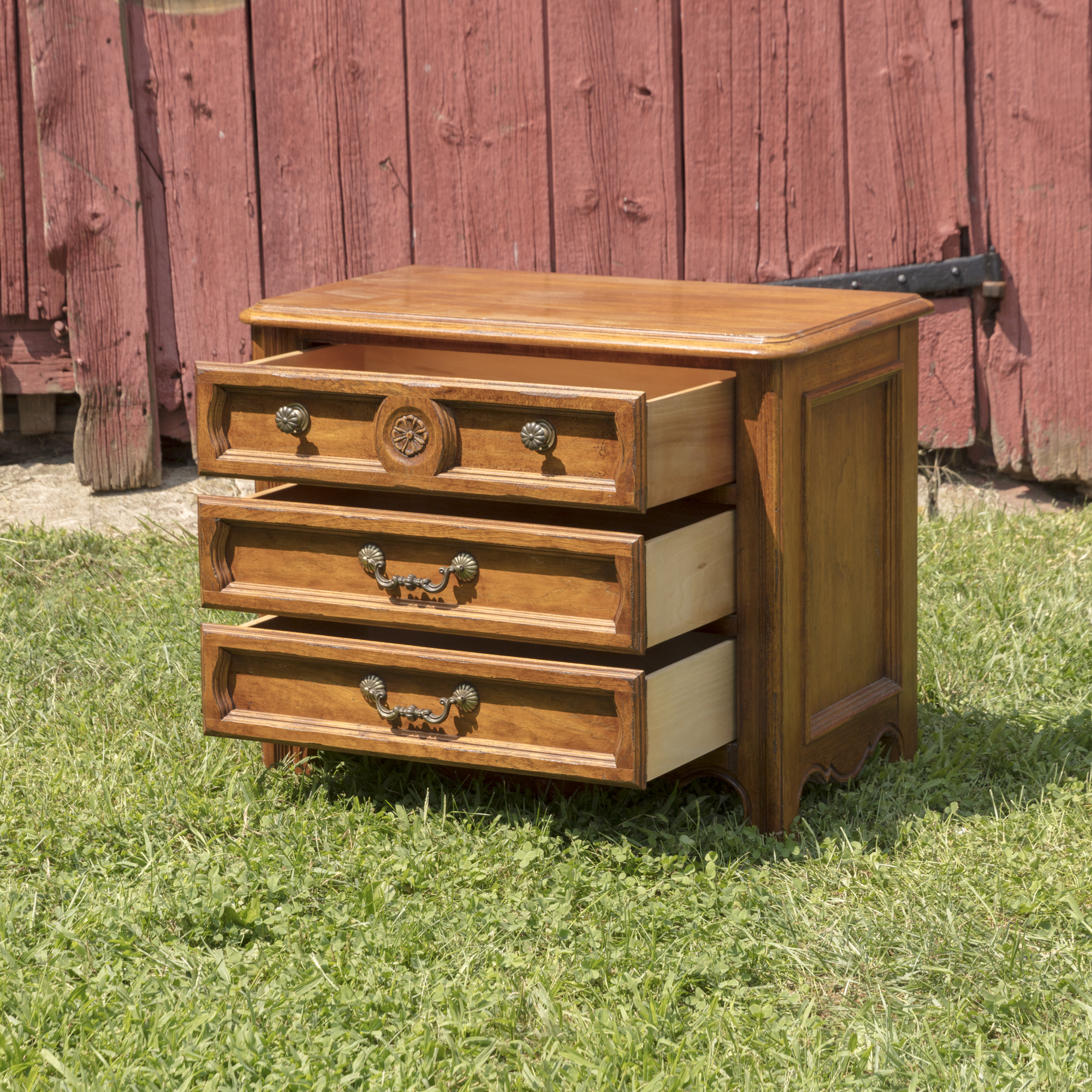 Vintage French Provincial Style Three-Drawer Chest by Thomasville