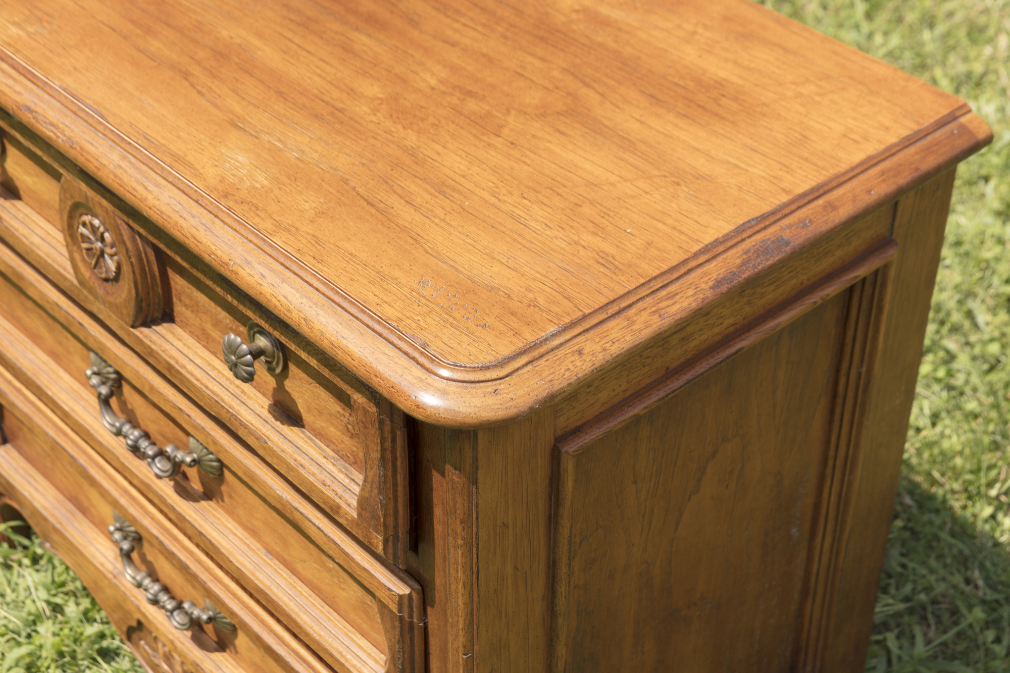 Vintage French Provincial Style Three-Drawer Chest by Thomasville