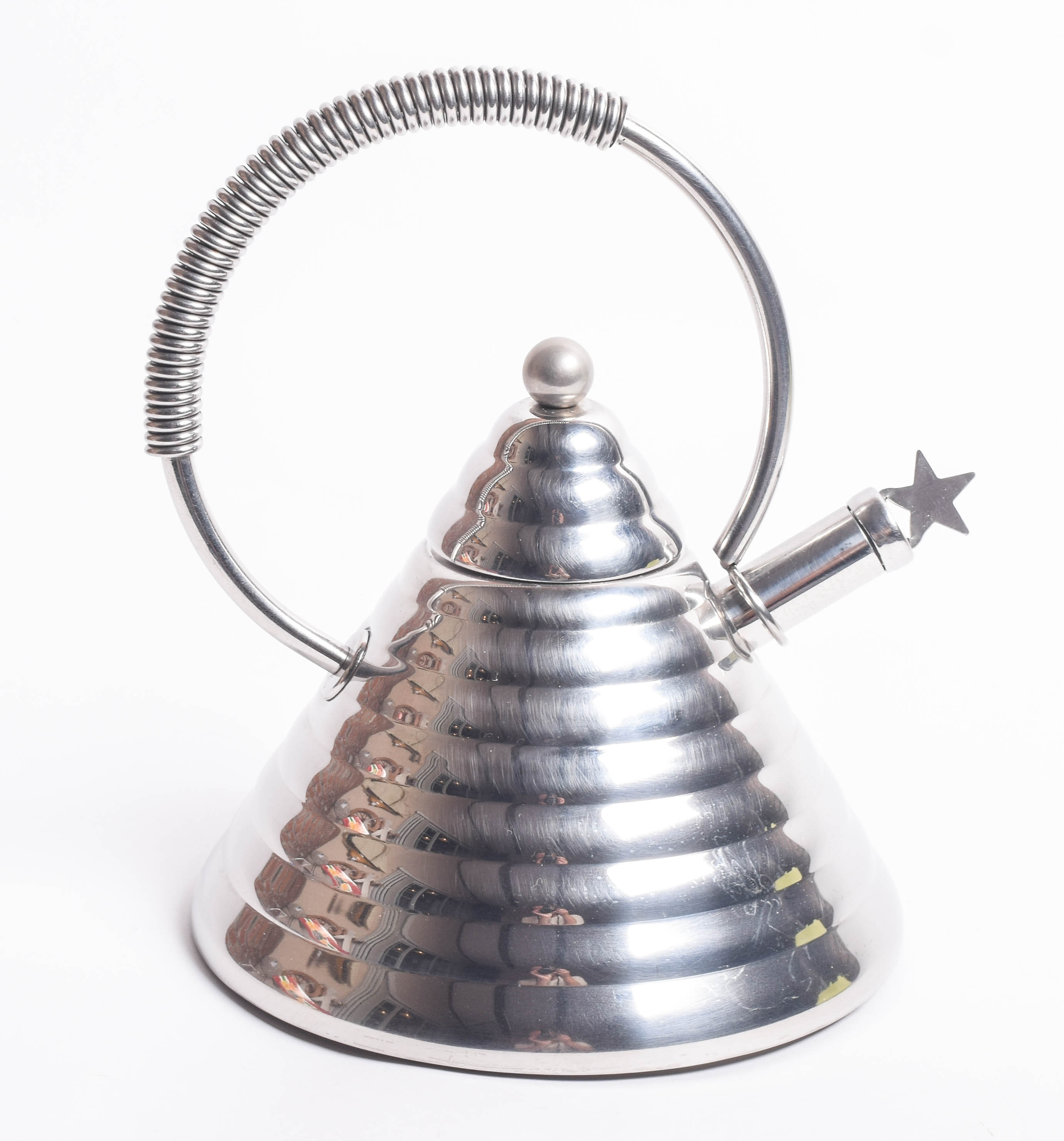 Villeroy & Boch "The Vert" and Stella Collection Stainless Pyramid Teapots