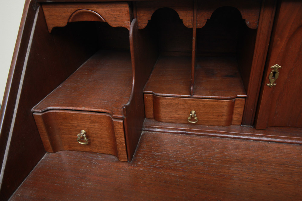 Antique Federal Slant Front Desk in Walnut