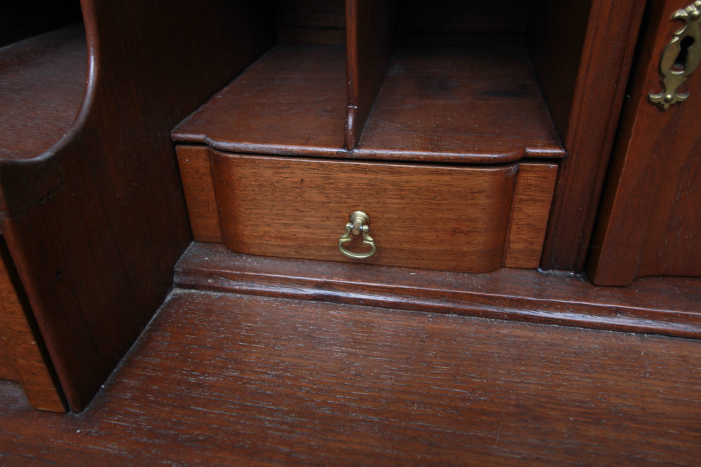 Antique Federal Slant Front Desk in Walnut