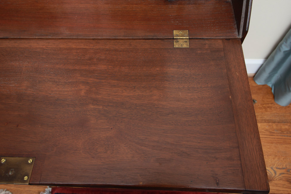 Antique Federal Slant Front Desk in Walnut