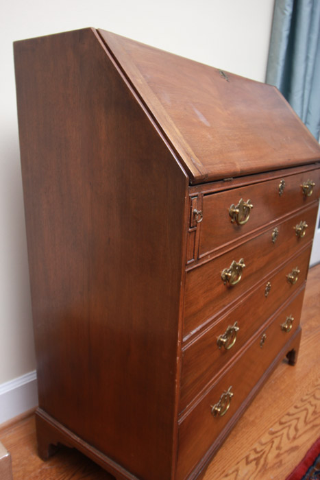 Antique Federal Slant Front Desk in Walnut