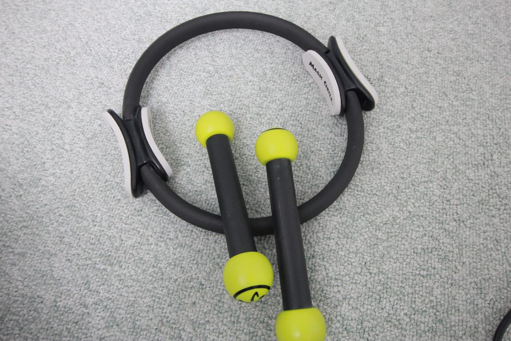 Malibu Pilates Bench Including Weights and Step Stool