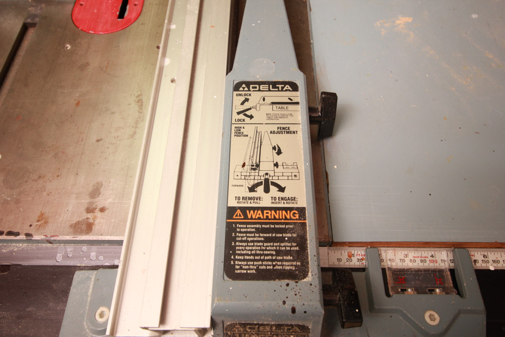 Delta 10" Tilting Arbor Saw