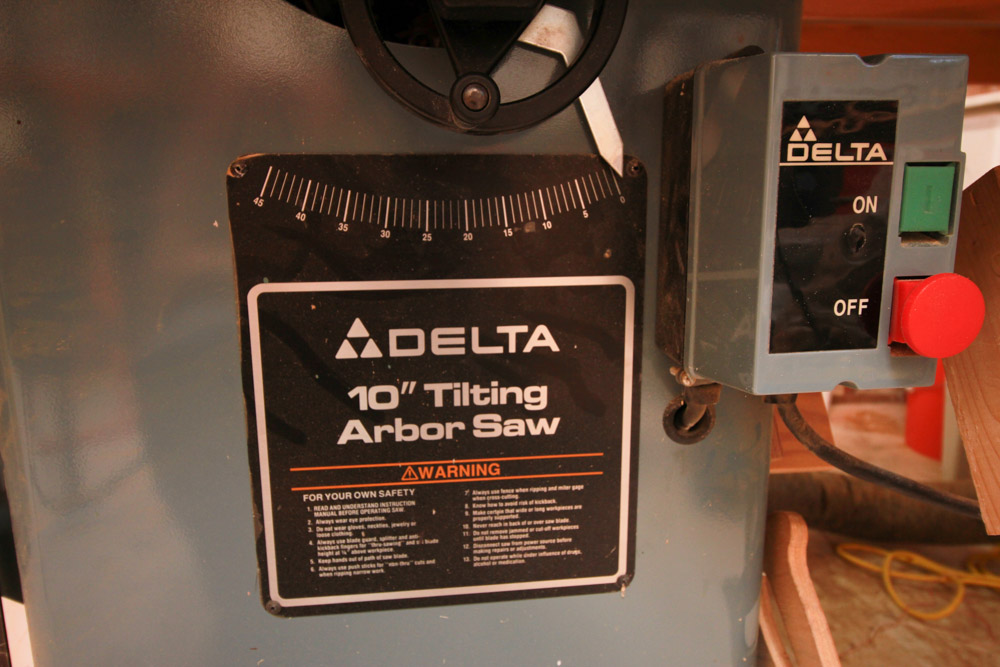 Delta 10" Tilting Arbor Saw
