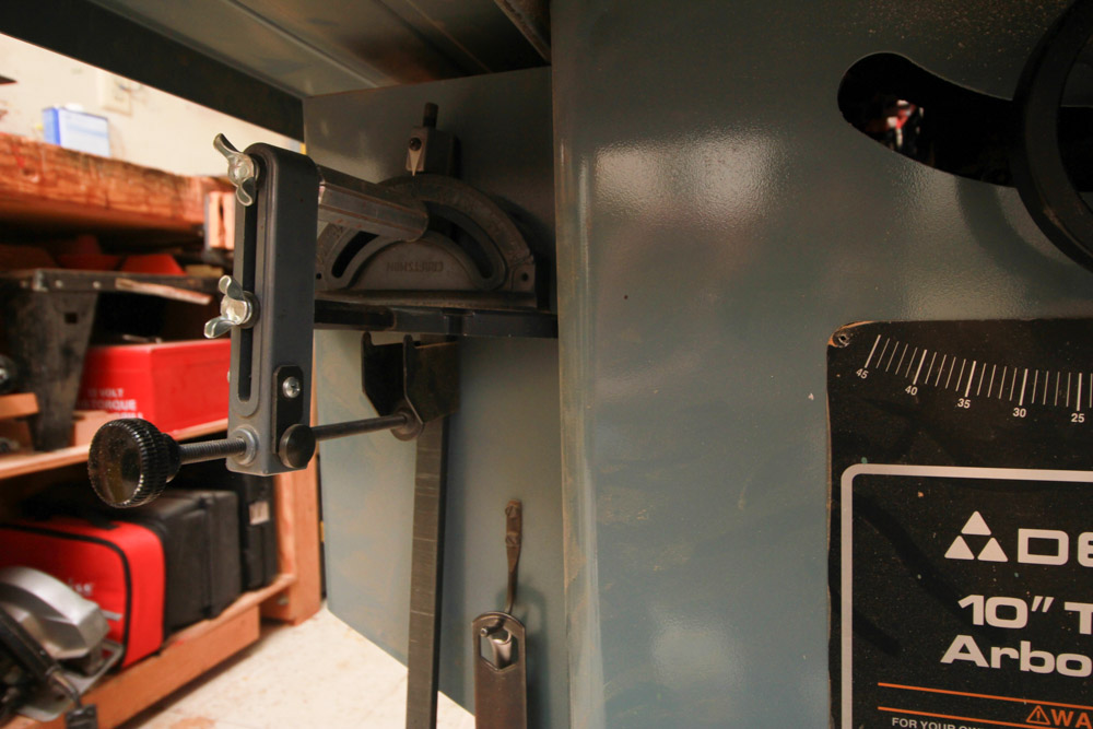 Delta 10" Tilting Arbor Saw