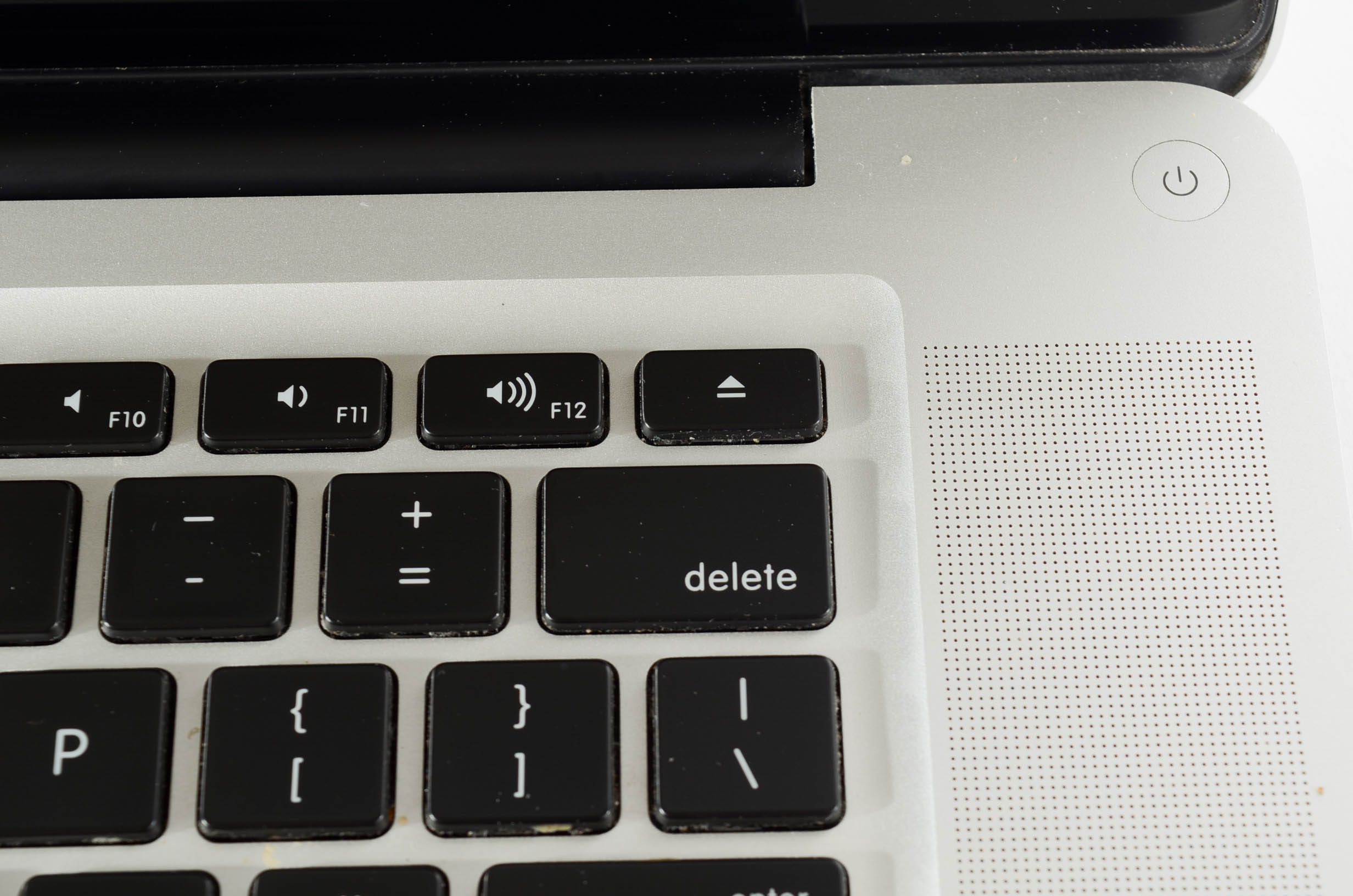 15" MacBook Pro Laptop