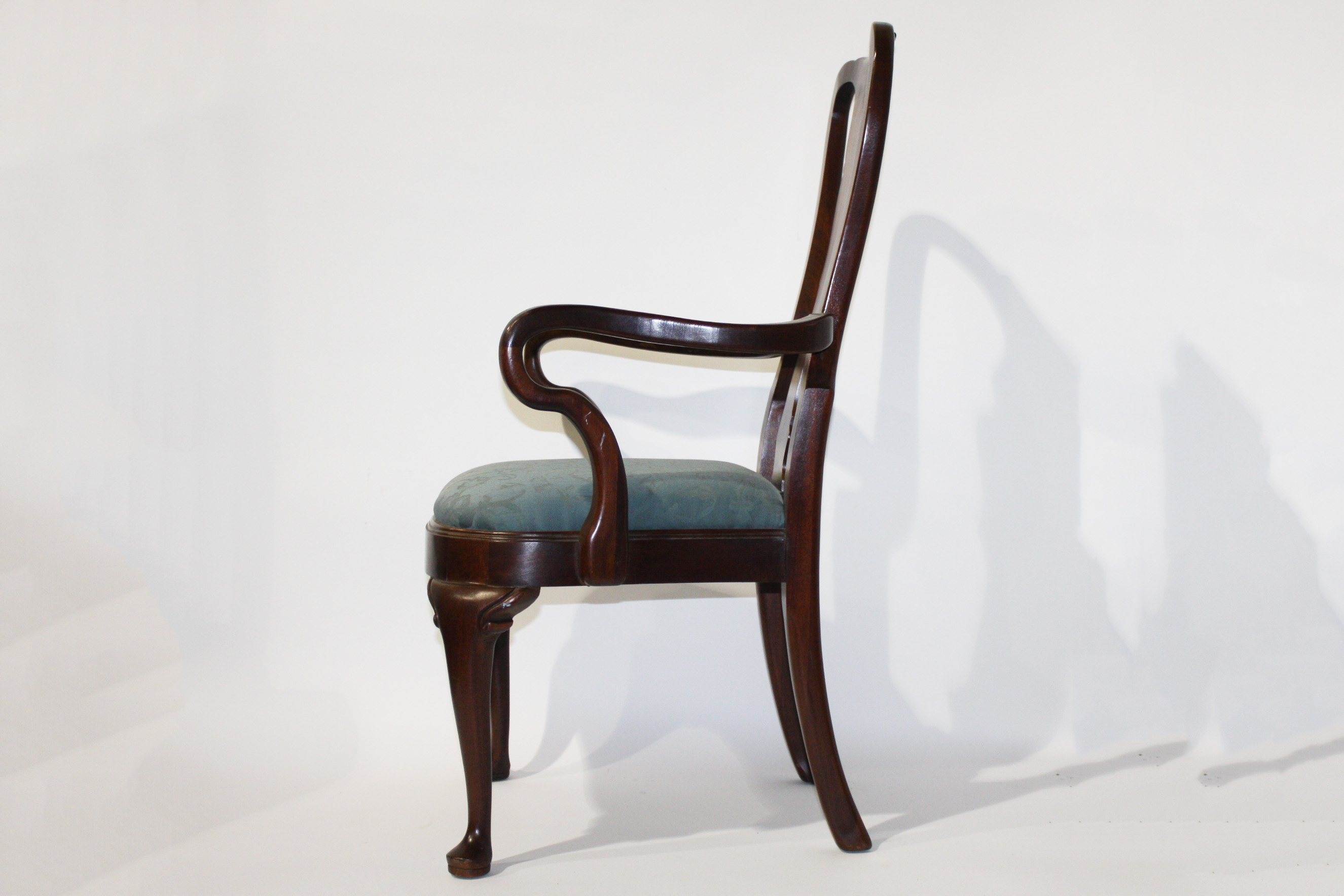 A Queen Anne style mahogany dining chair