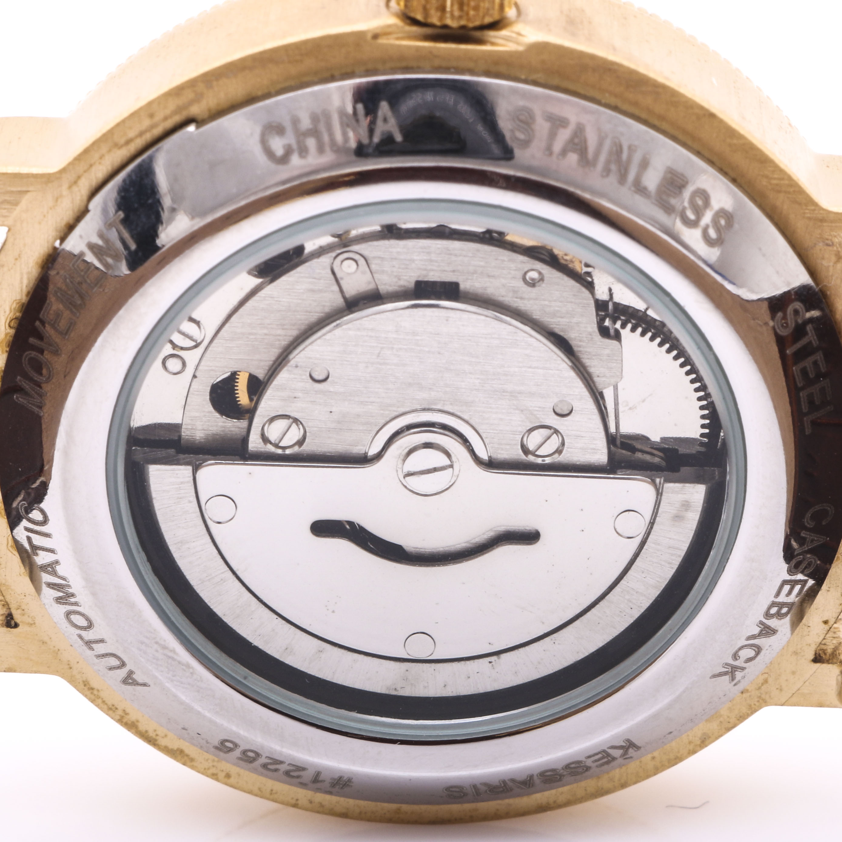 Kessaris and Repubblica Italiana Analog Watches