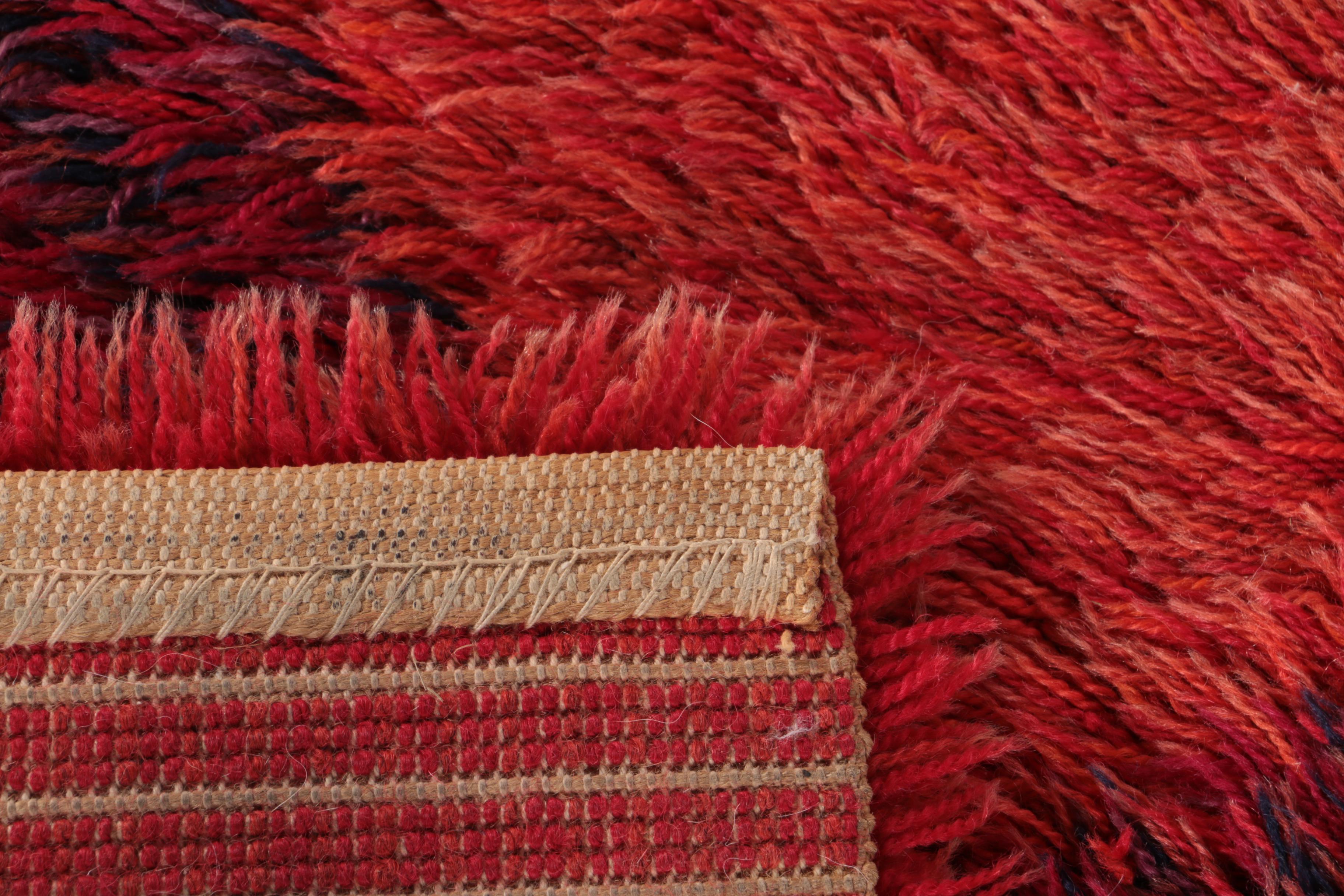 Vintage Machine Made Graphic Shag Area Rug by Rya