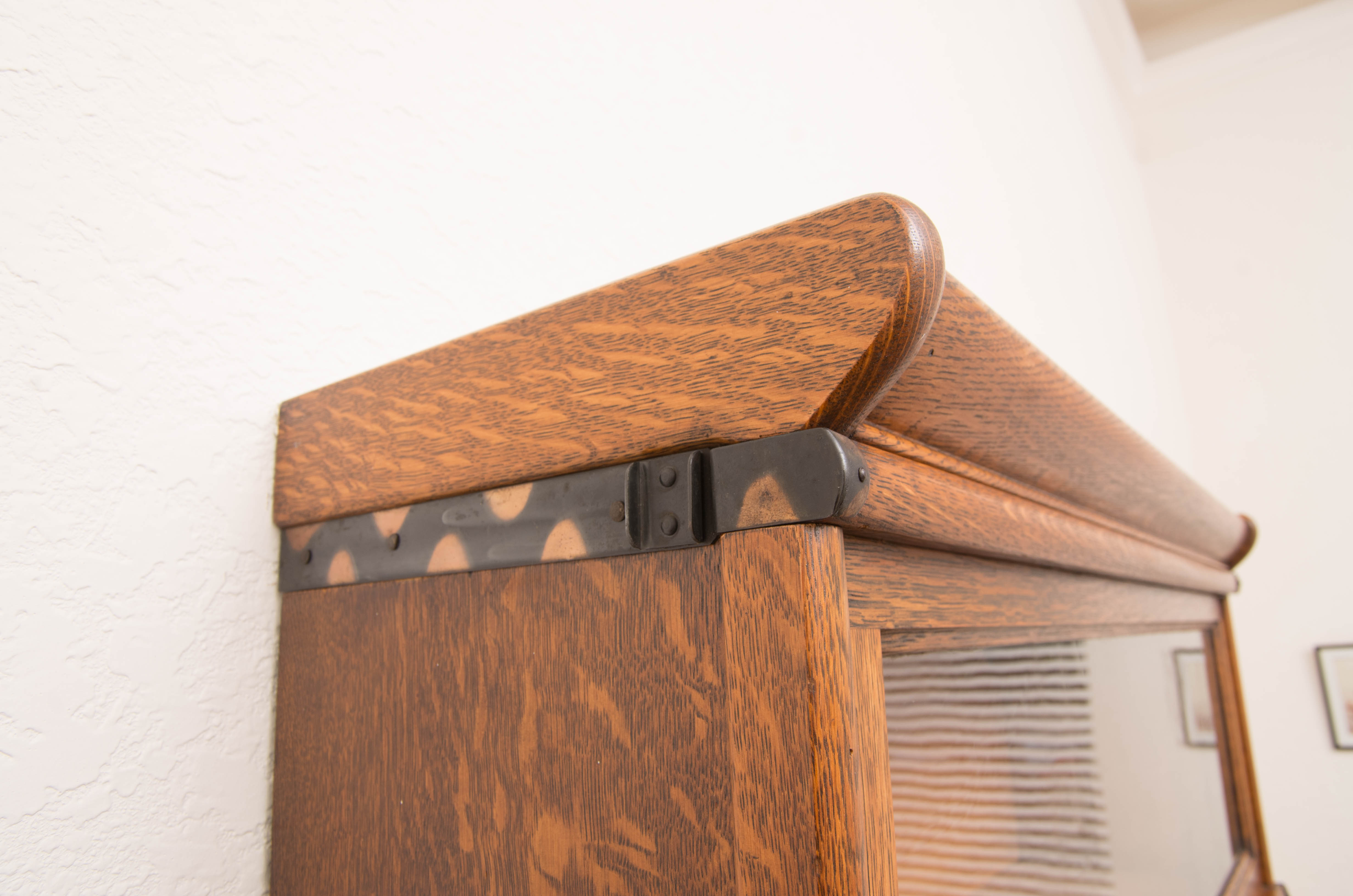 Vintage Tiger Oak Barrister Bookcase