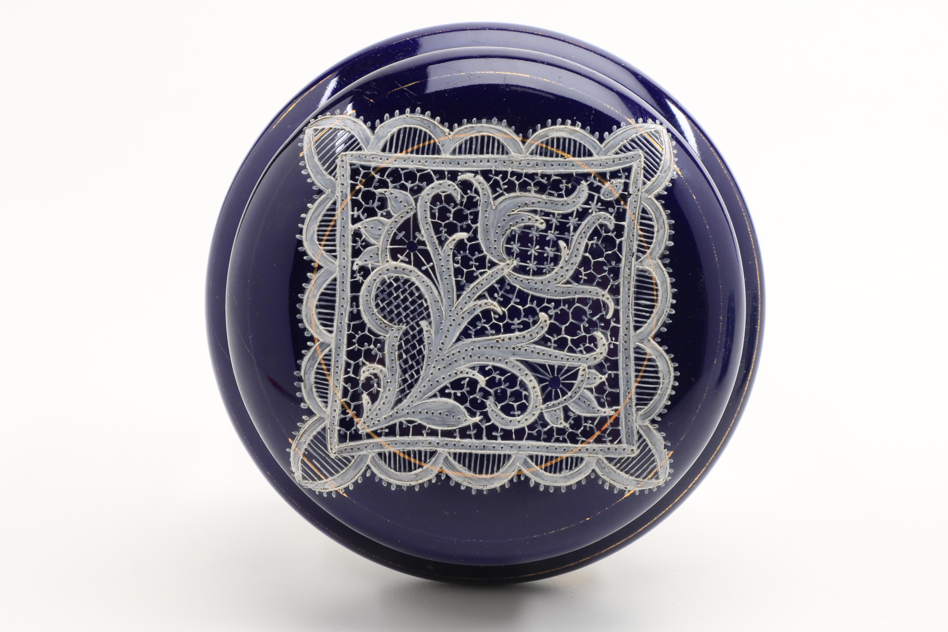 Two Early 20th Century Powder Boxes