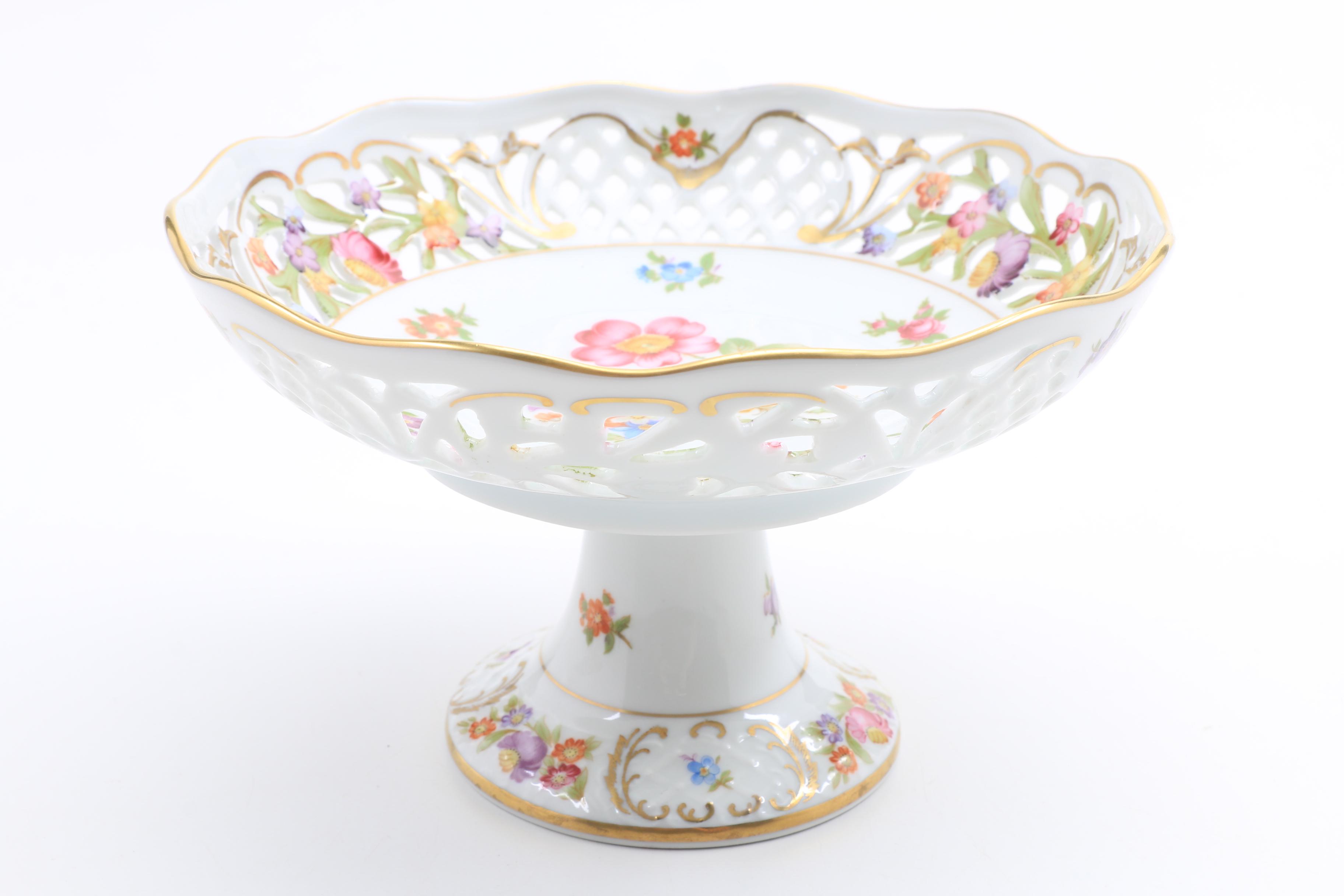 Schuman Bavarian Porcelain, "Chateau Bouquet" Compotes and Pot