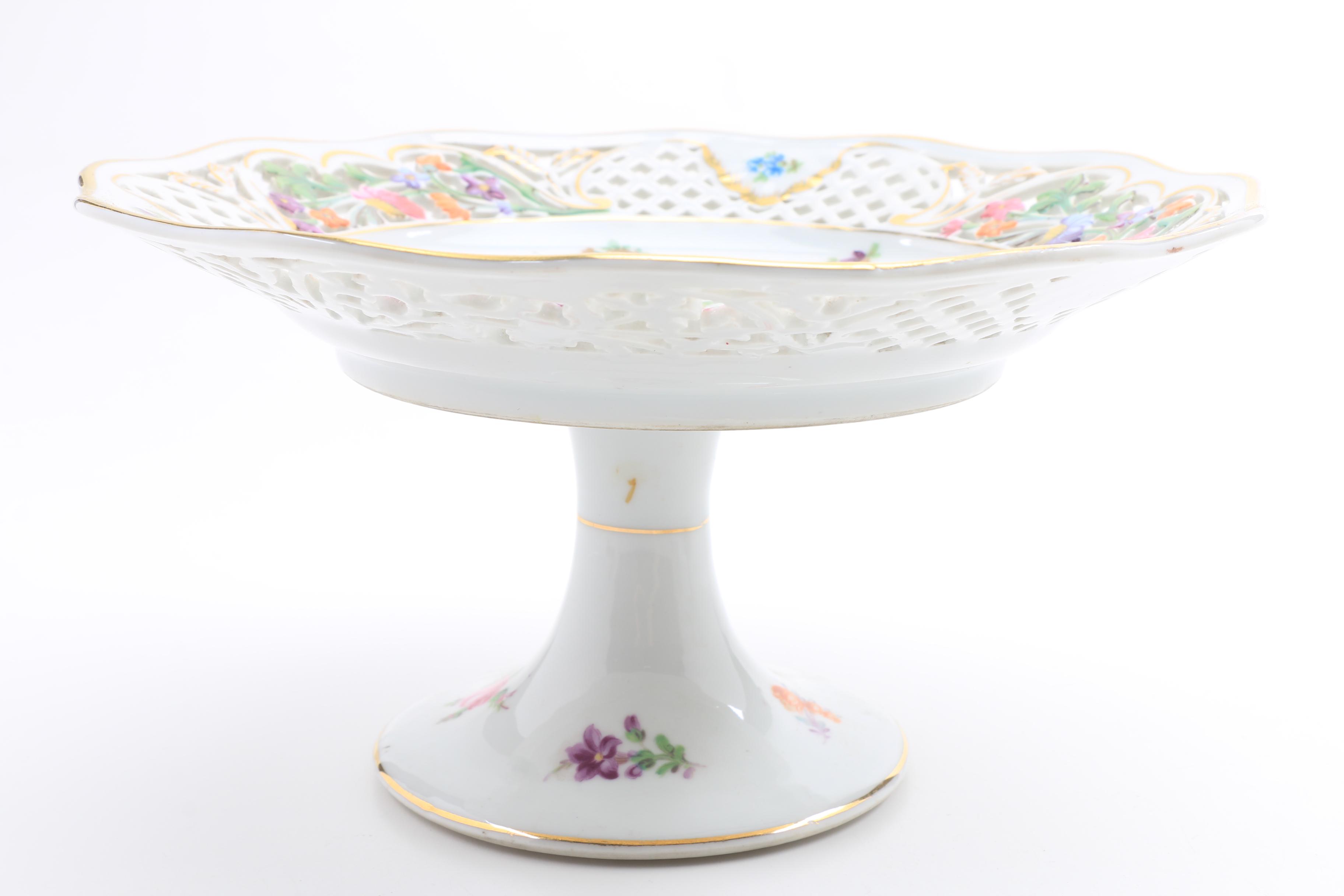 Schuman Bavarian Porcelain, "Chateau Bouquet" Compotes and Pot