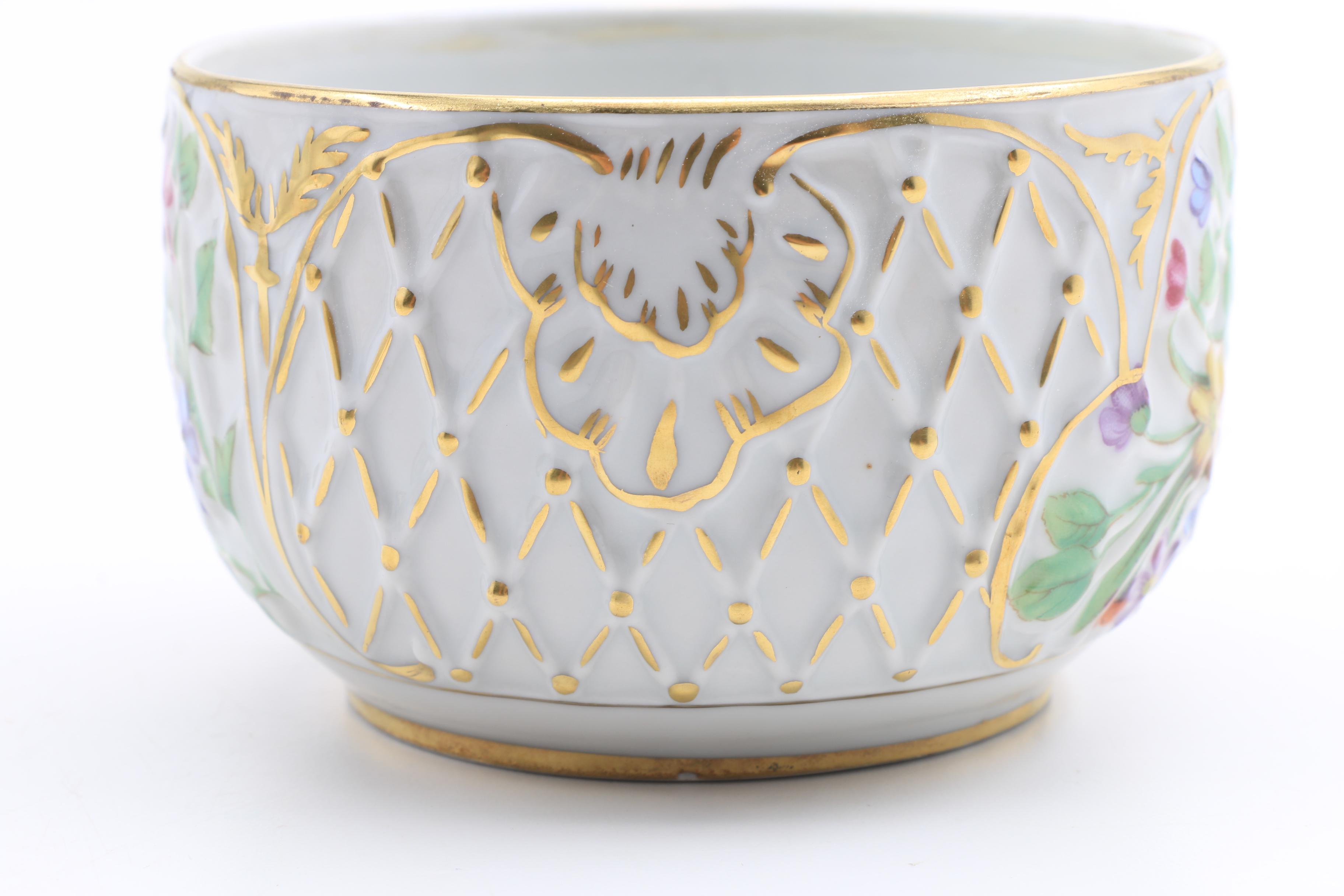 Schuman Bavarian Porcelain, "Chateau Bouquet" Compotes and Pot