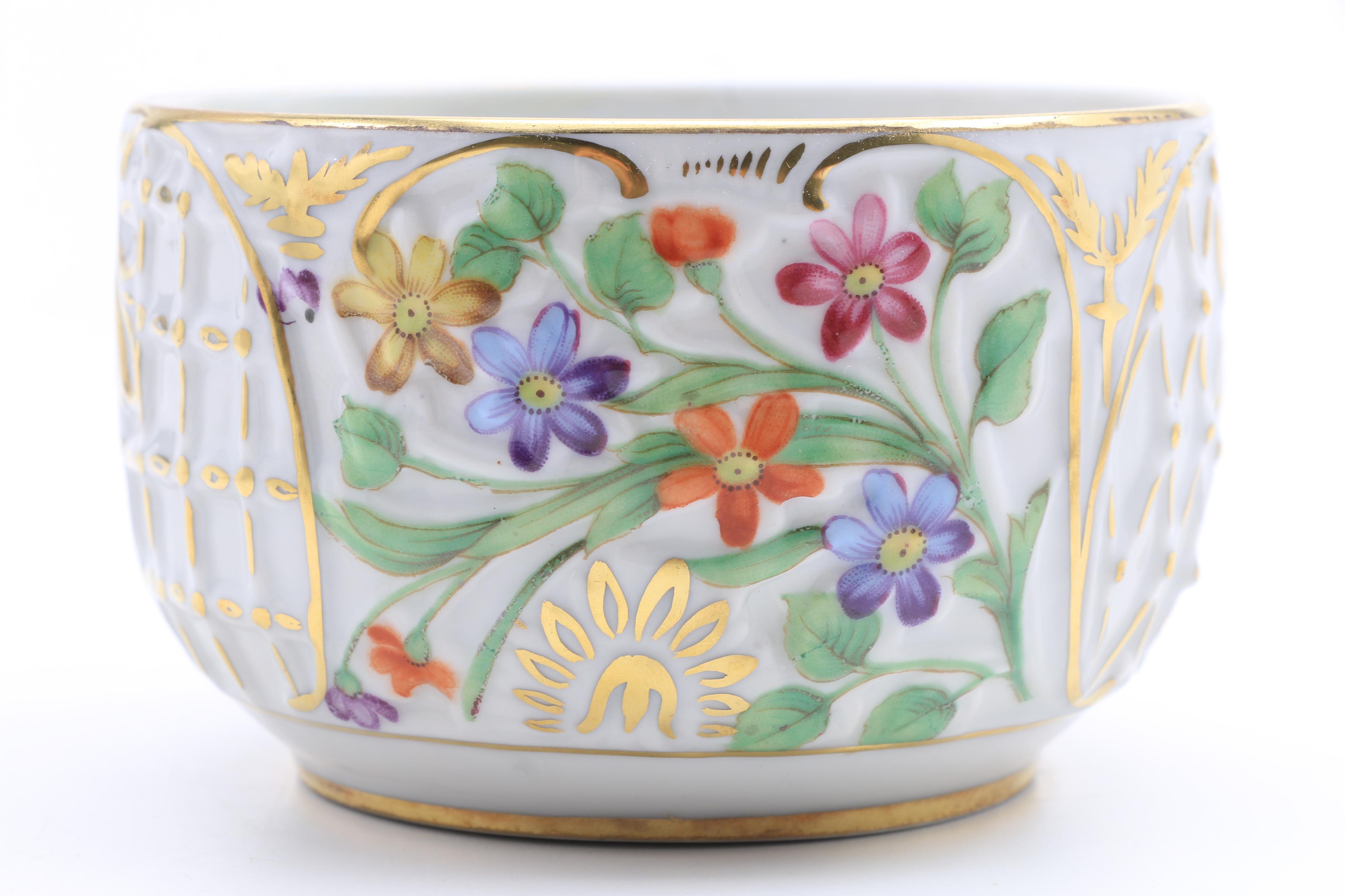 Schuman Bavarian Porcelain, "Chateau Bouquet" Compotes and Pot