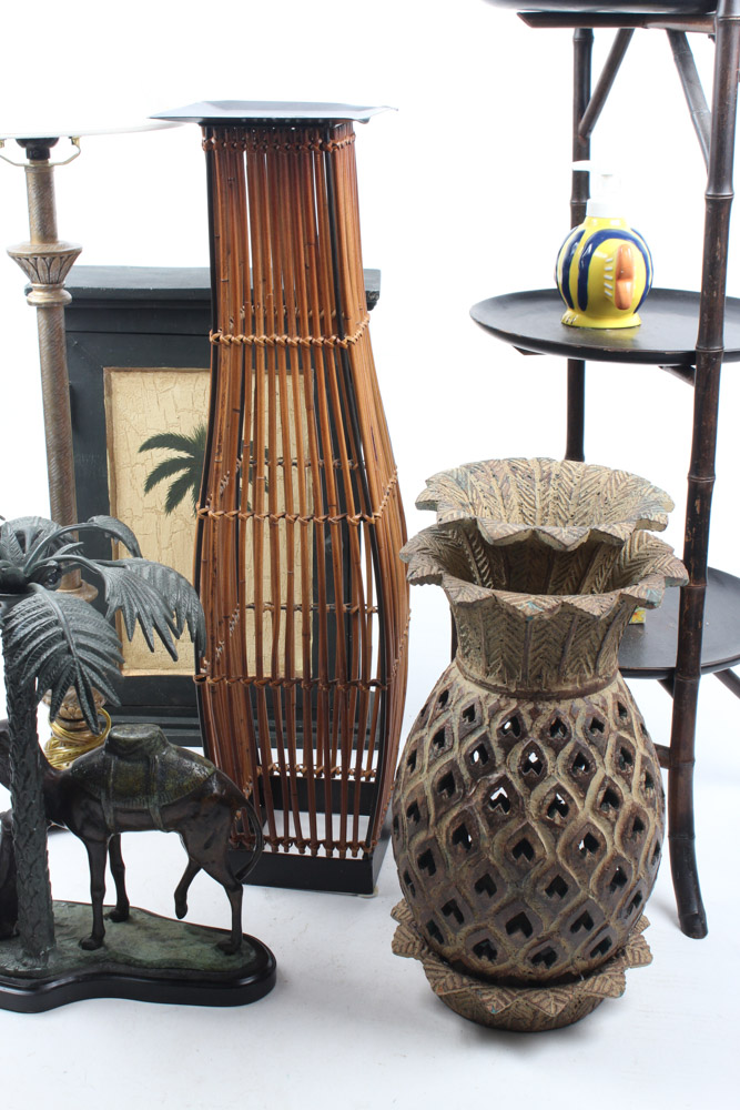 Tropical Themed Decor