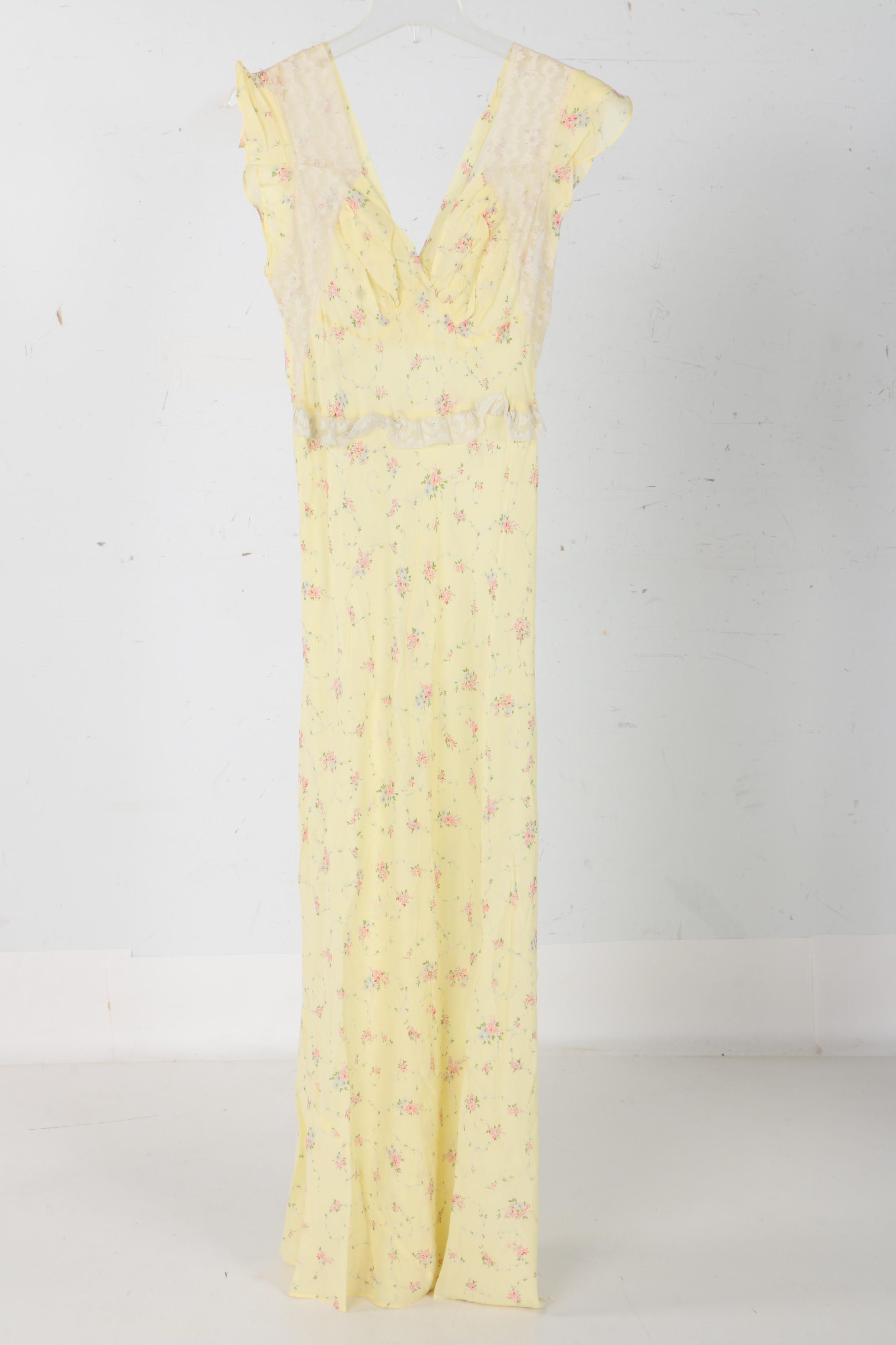 Women's Vintage Sleepwear Including Barbizon