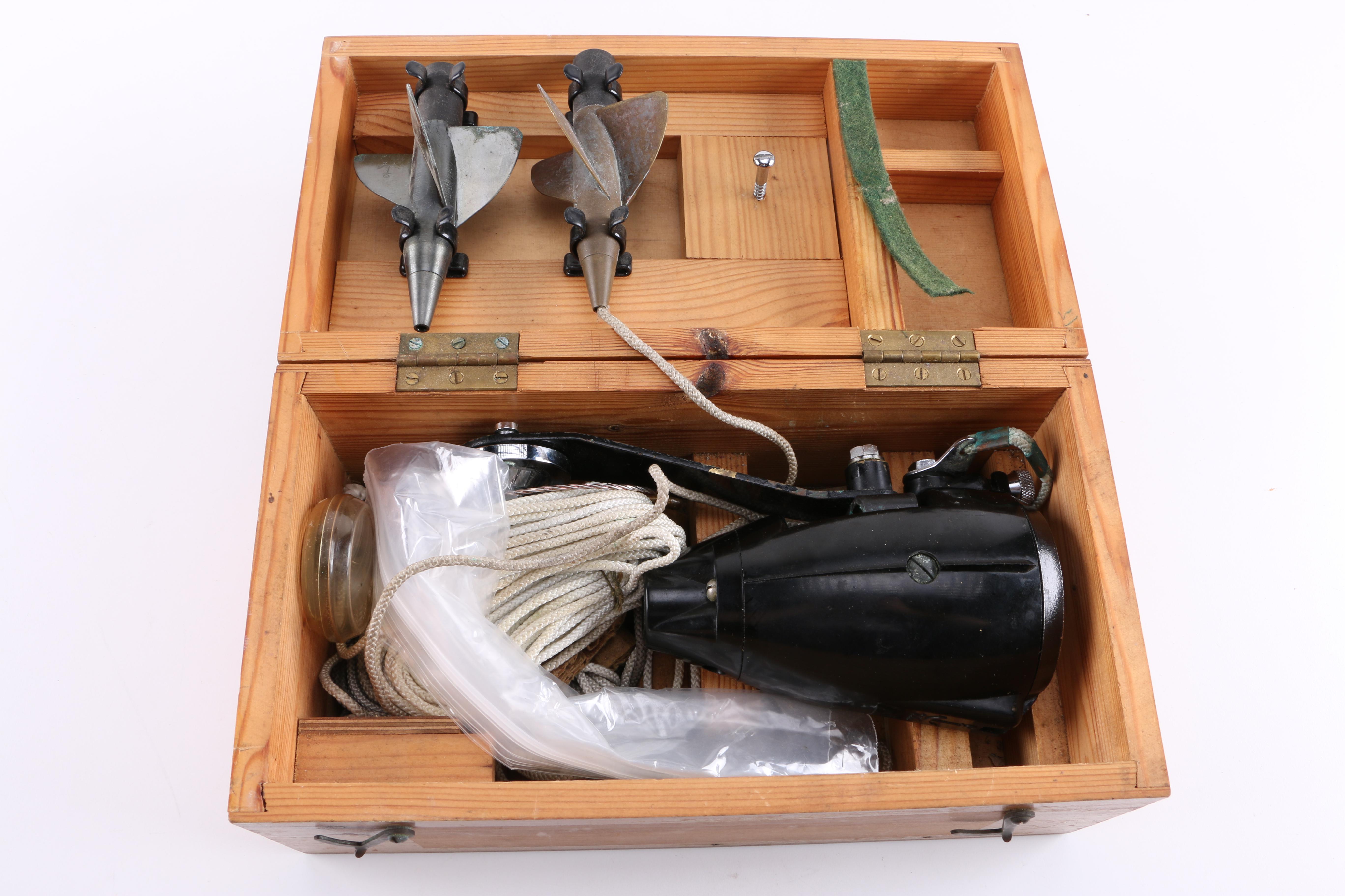 Vintage Walker Knotmaster MKIII and Negus Yacht Logs